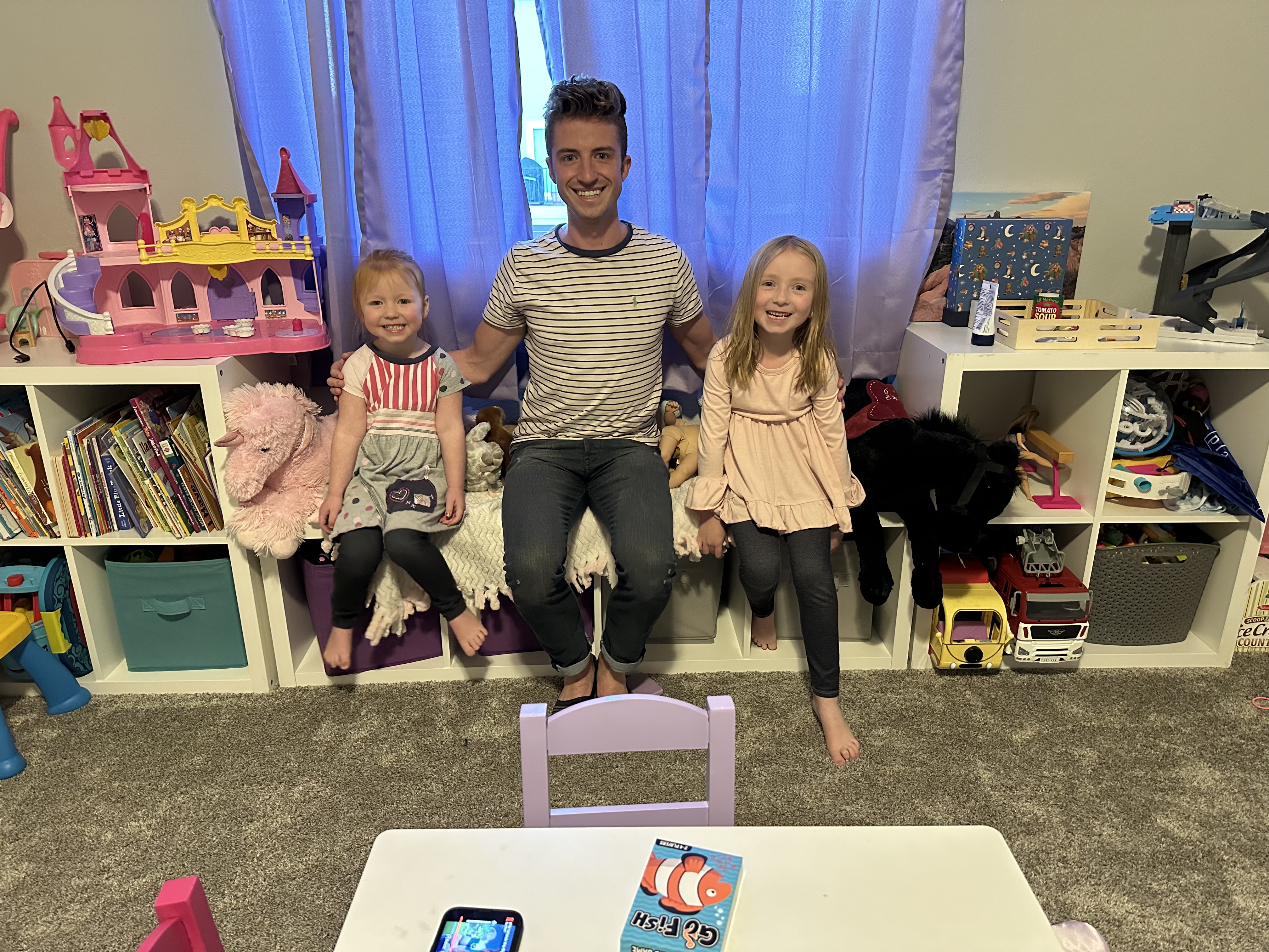 [background image] of open sea (for a maritime service)