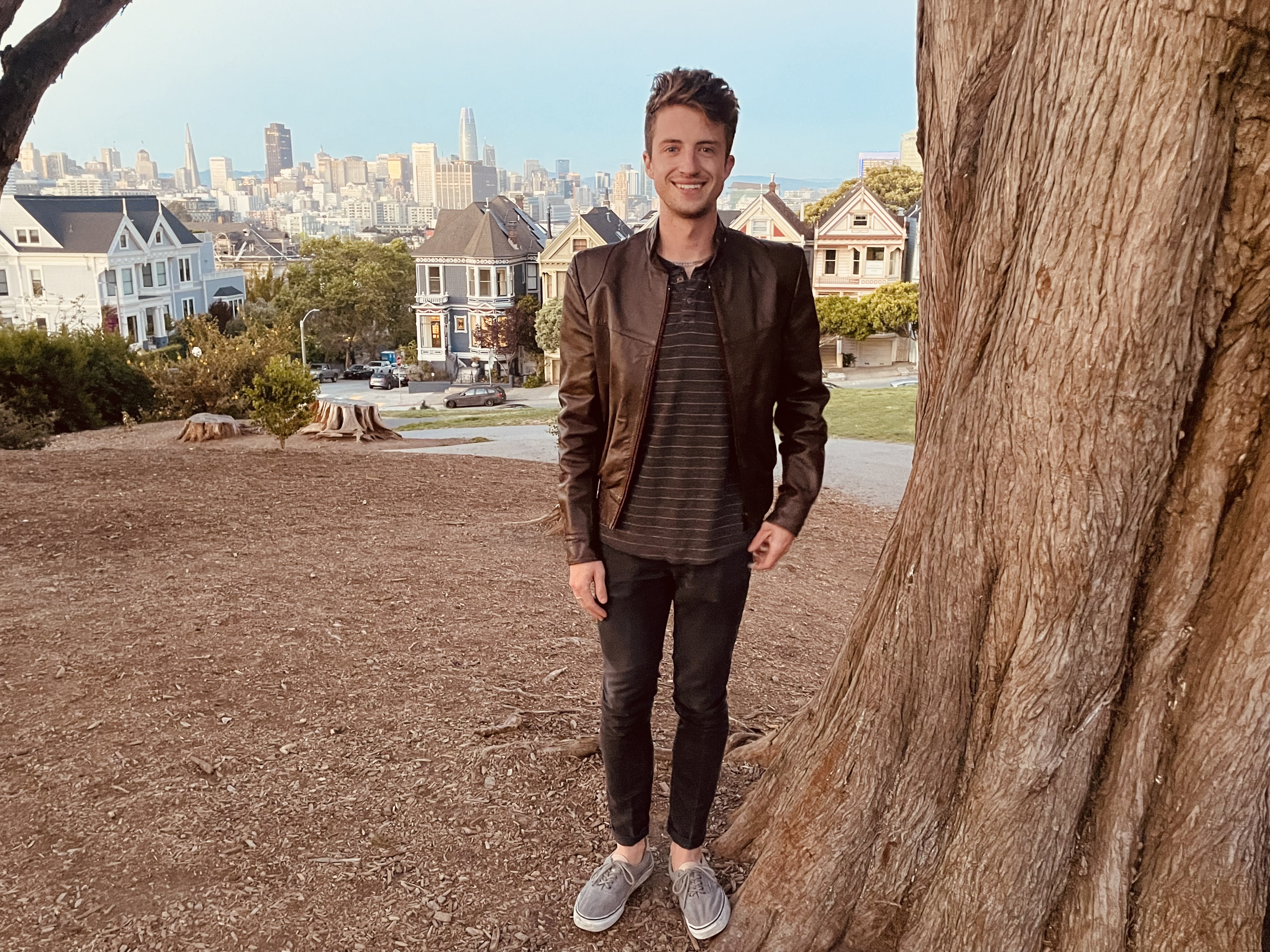 [background image] image of festive dining tables (for an italian restaurant)