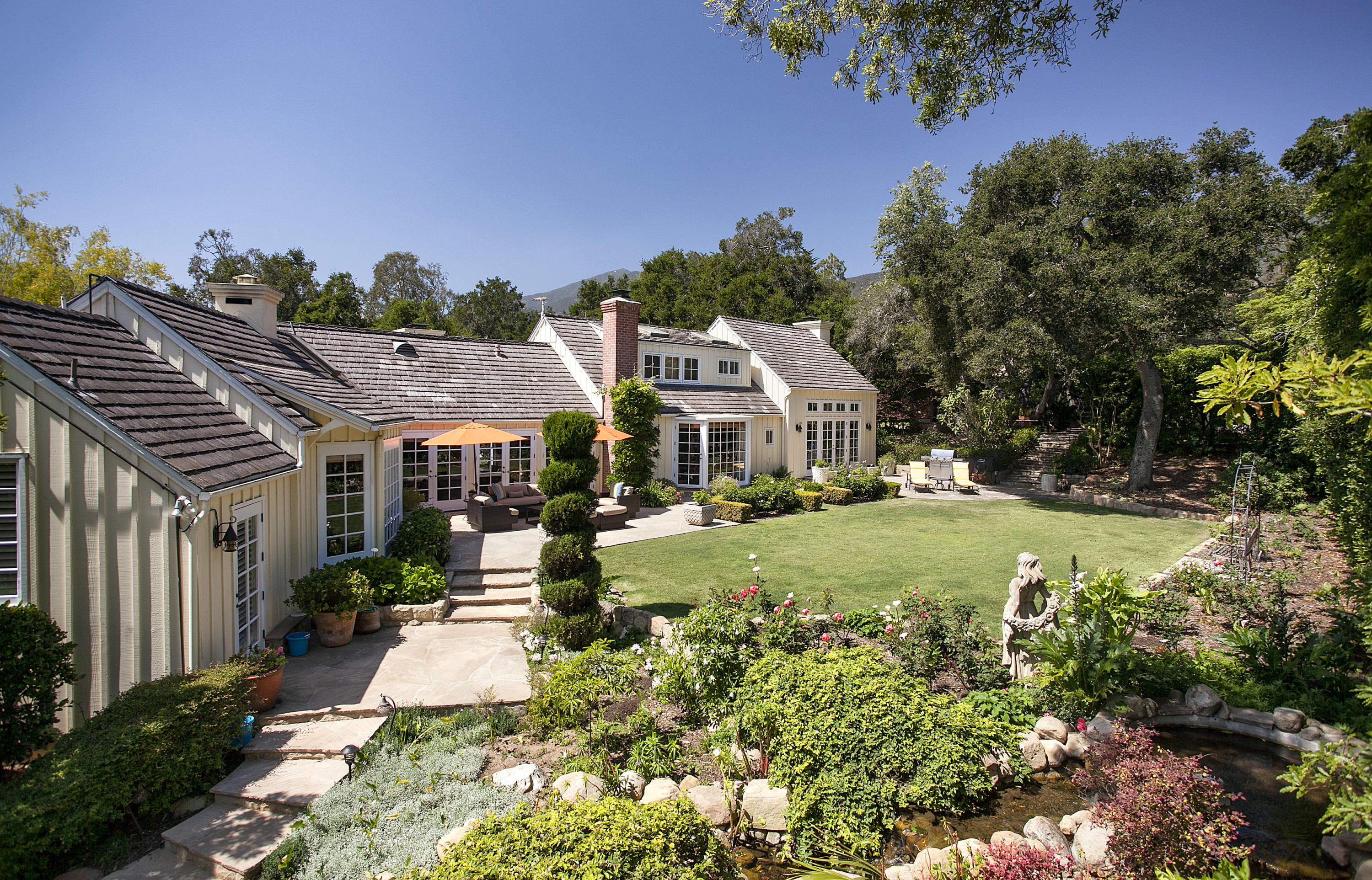 1966 East Valley Road