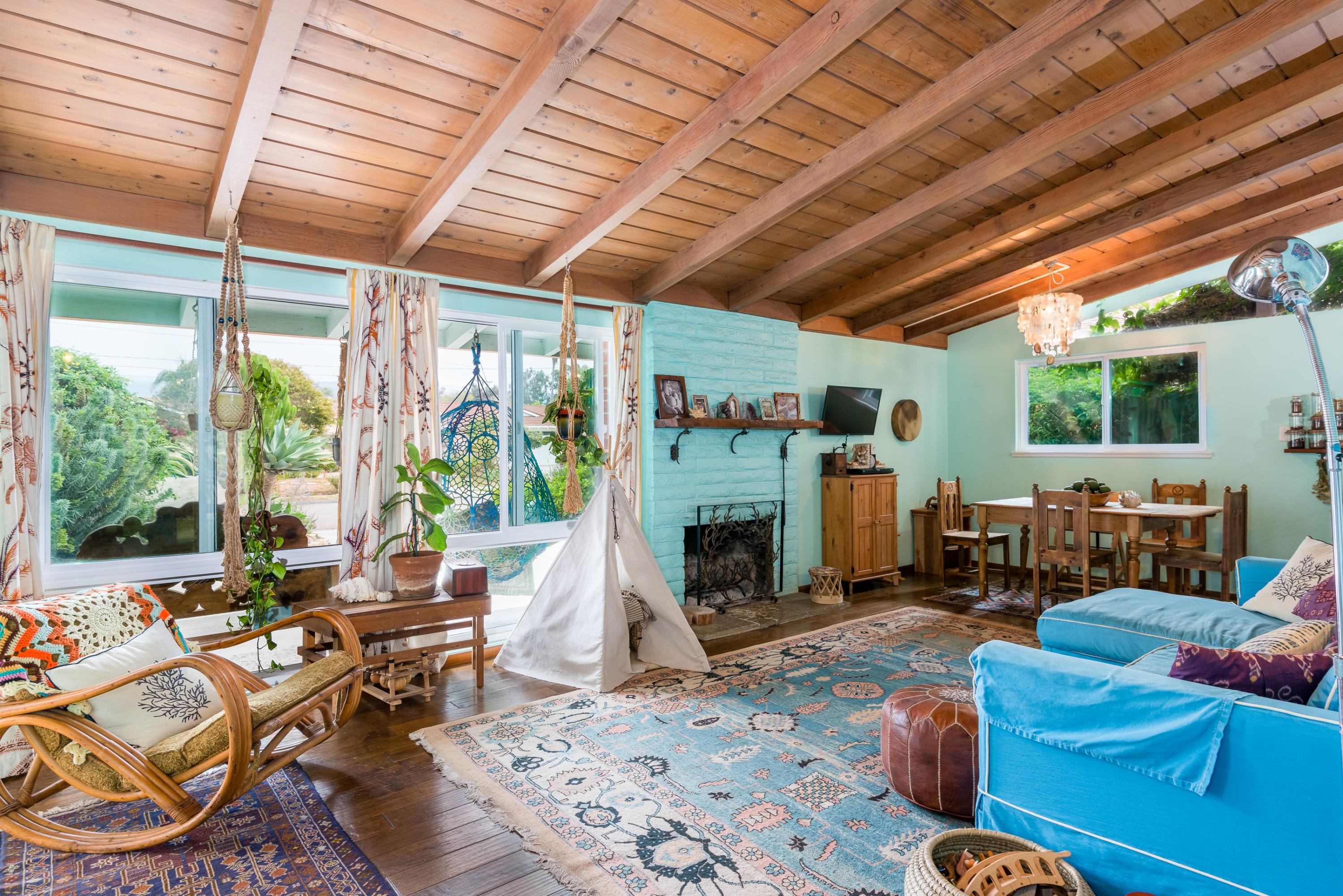 5613 Calle Pacific - 5