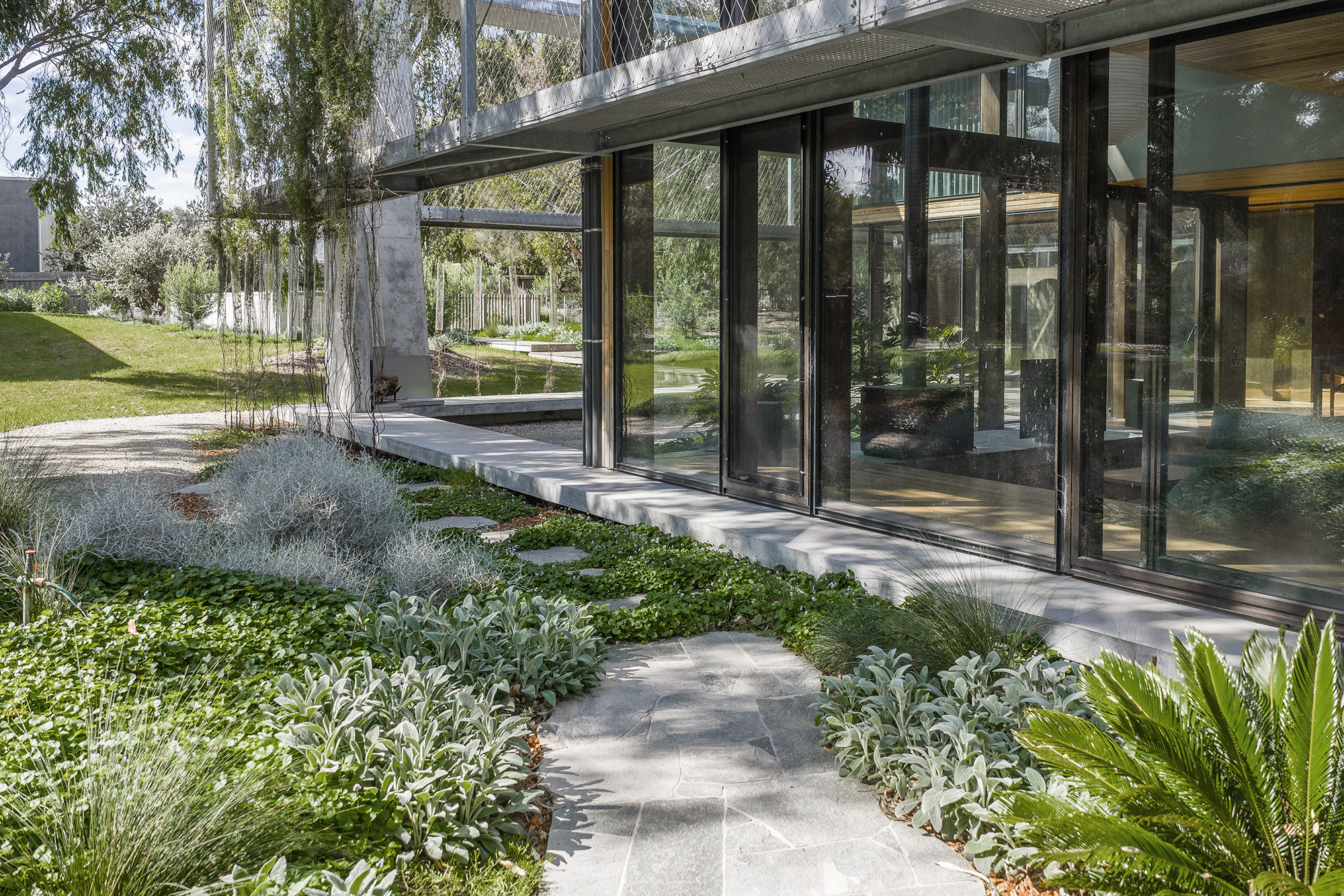 full height glazing concrete 