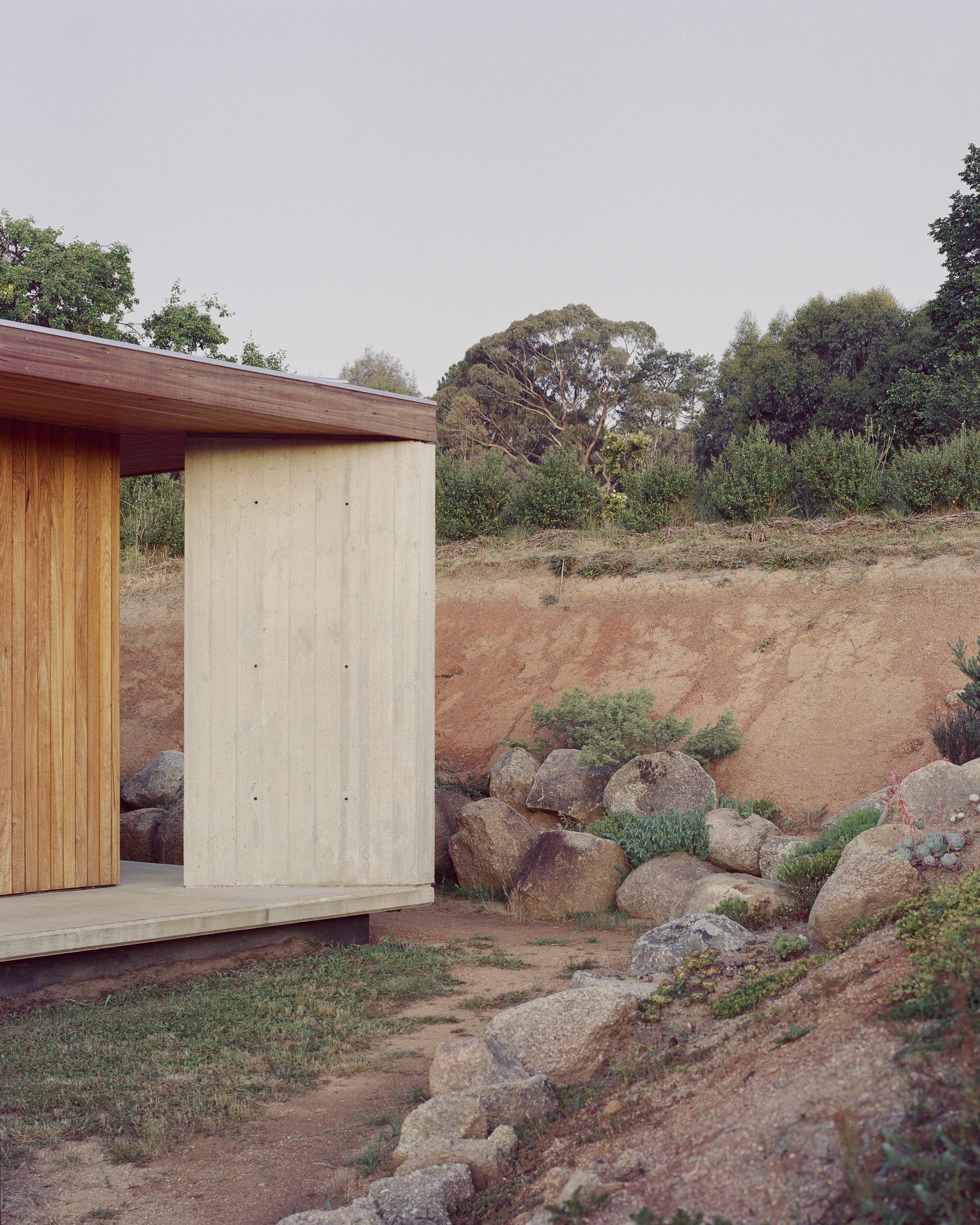 concrete blade column