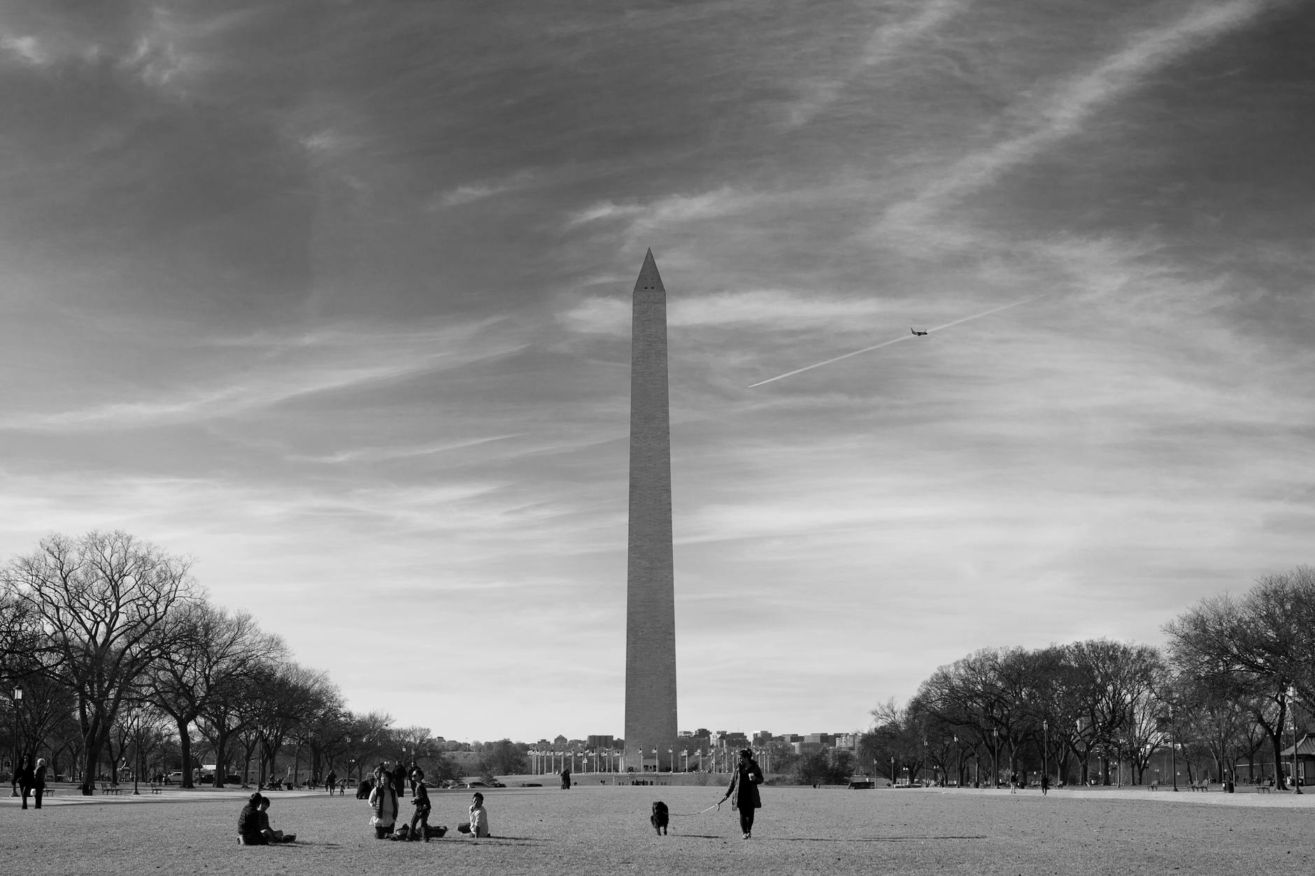 A monochromatic capture of the Washington Monument with a clear sky.
