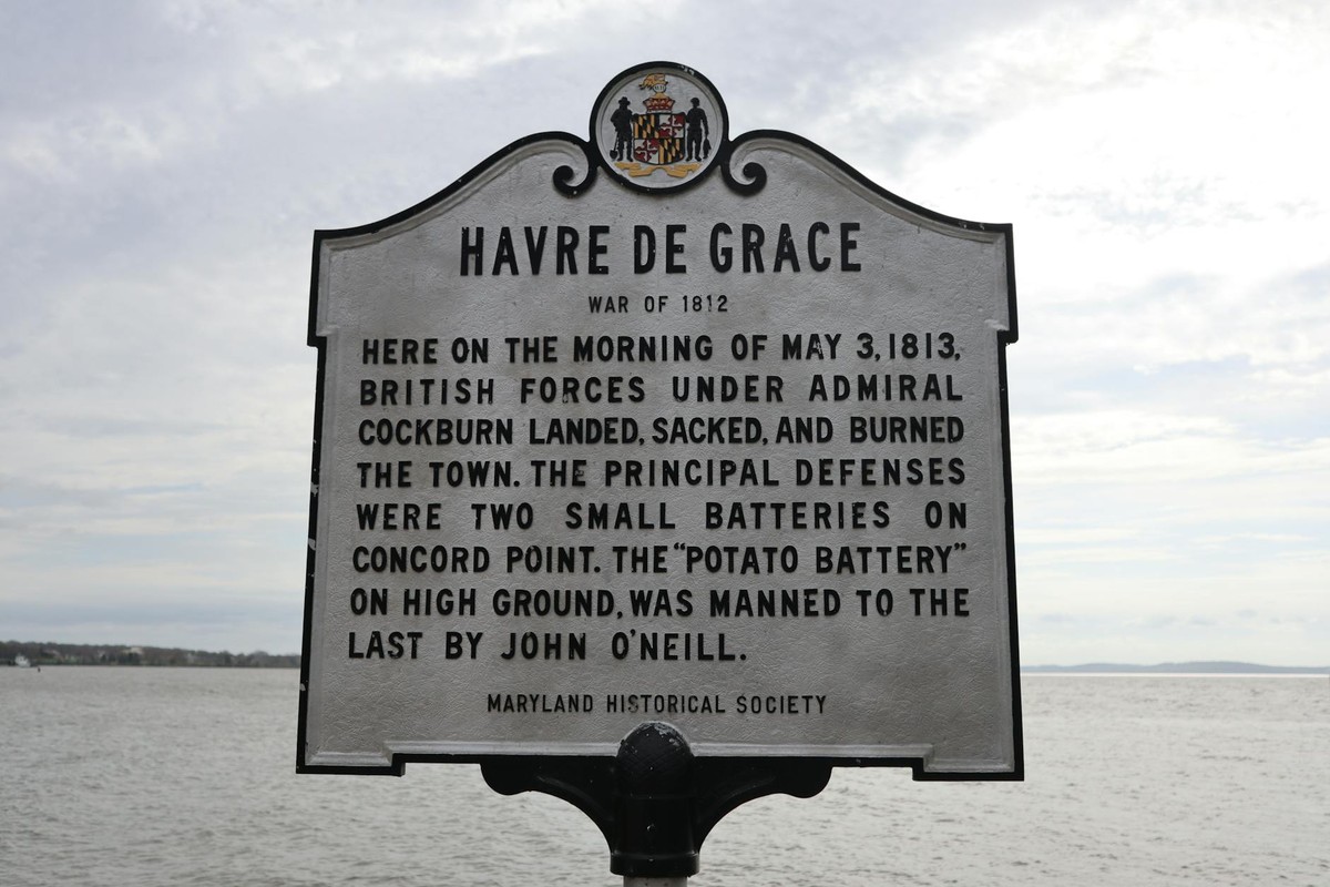 Historical sign in Havre de Grace, Maryland detailing War of 1812 events.