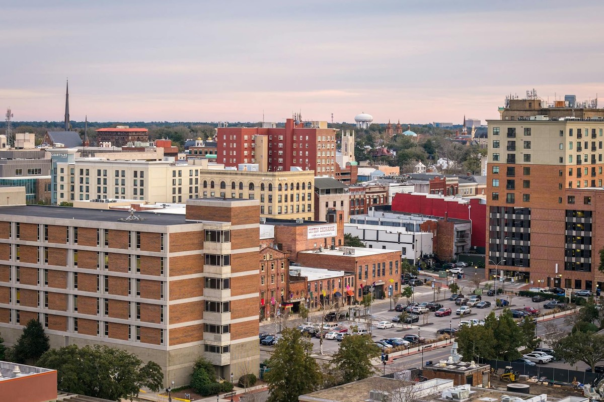 Aerial view of downtown Wilmington, North Carolina, showcasing urban architecture and skyline.