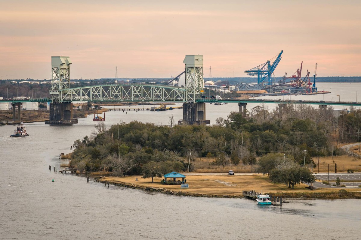 Scenic view of Cape Fear Memorial Bridge and surrounding areas in Wilmington, North Carolina.