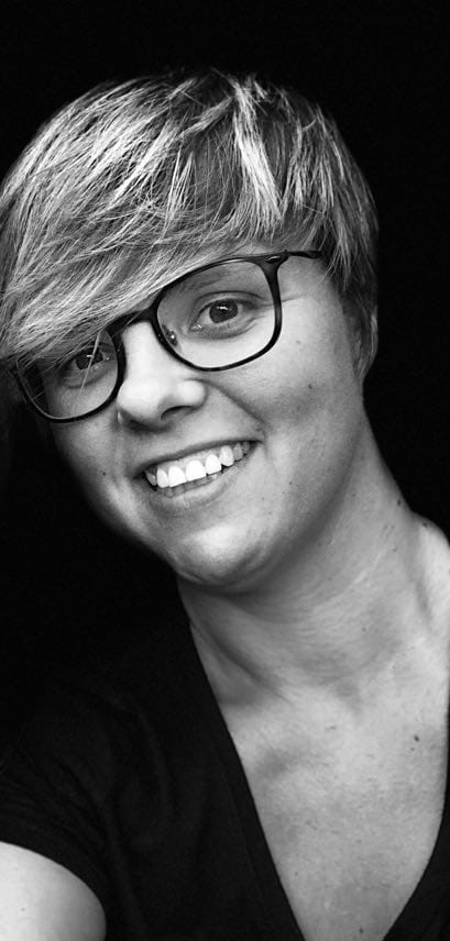 image of business professionals in an office (for a data analytics and business intelligence)