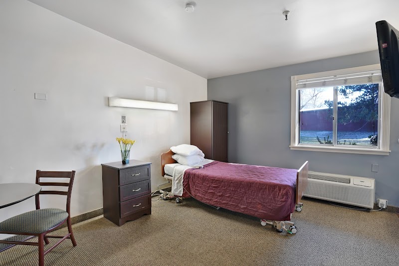 Rocky Mountain Care - Cottage on Vine