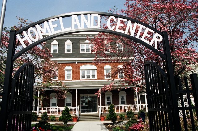 HOMELAND CENTER