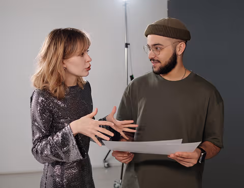 Visual Story Telling & Motions