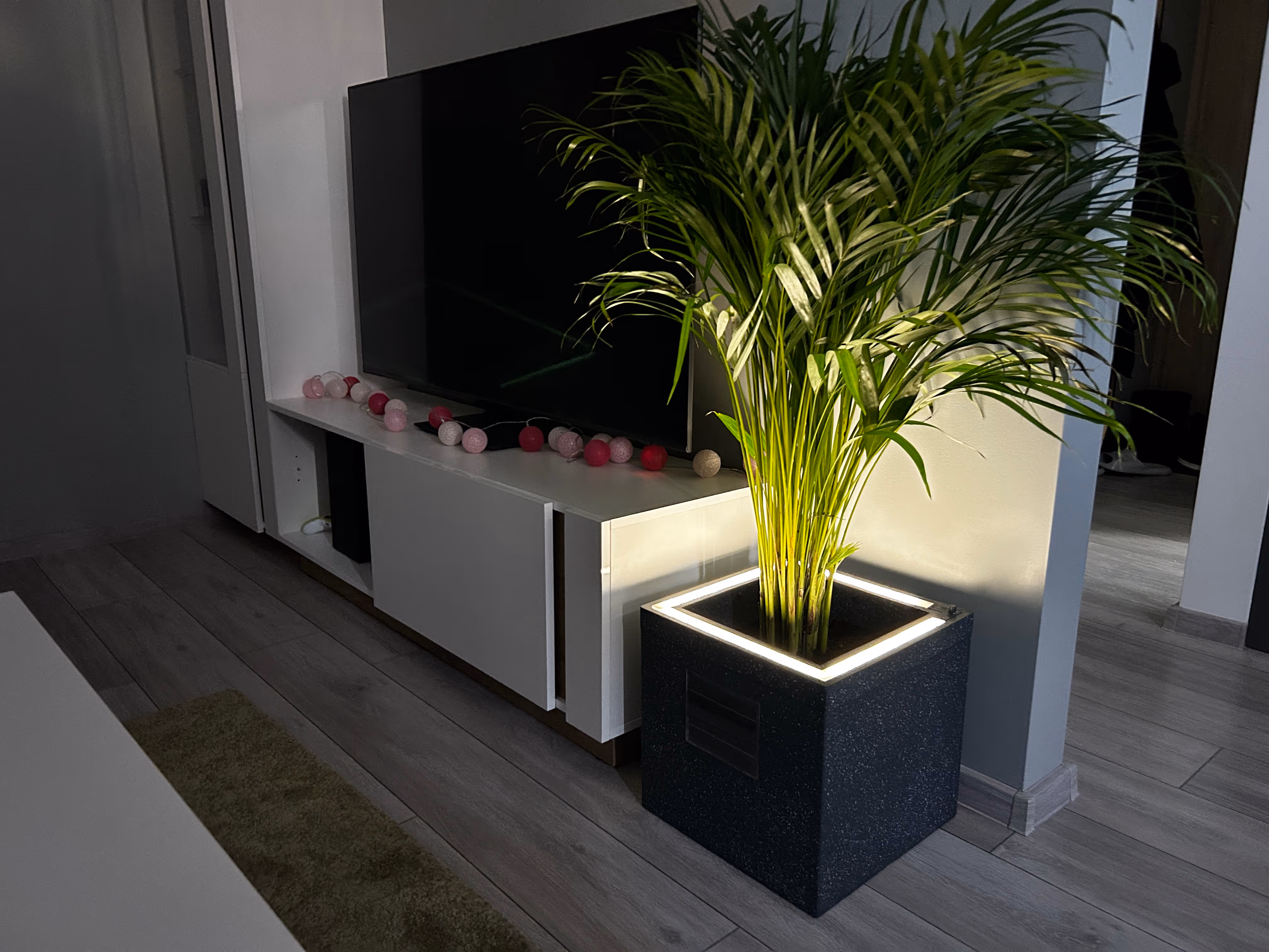 water being poured in to pott