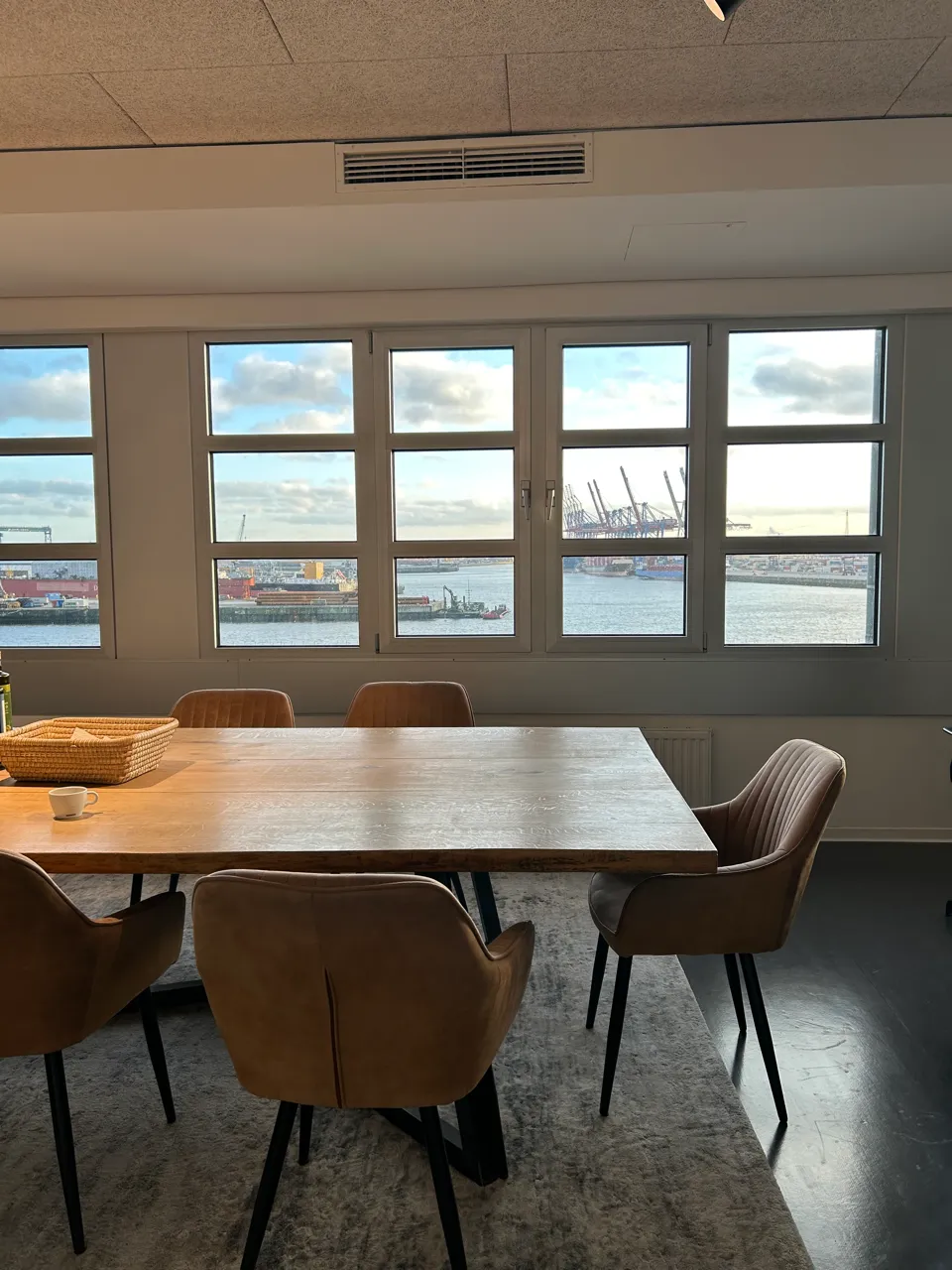 Büroplanung mit Refurbished Möbeln – Referenzprojekt Bild 5