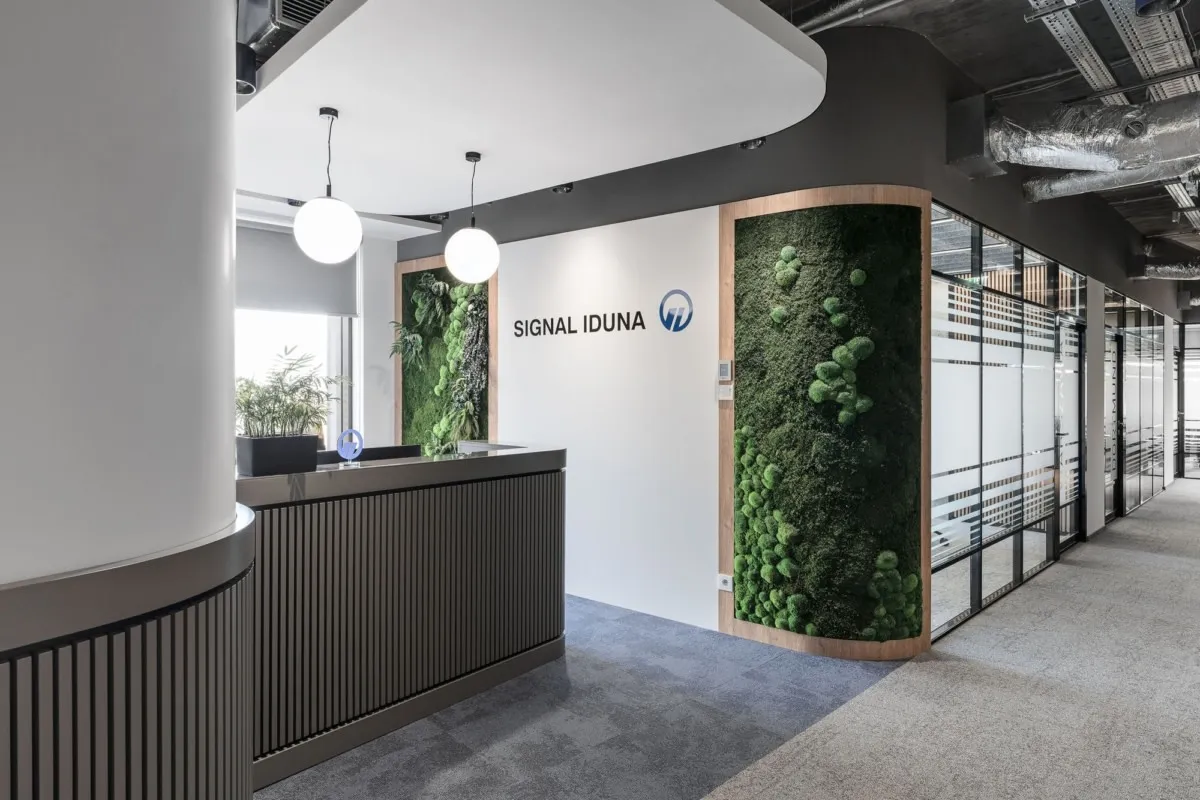 Nachhaltige Auflösung von über 2500 Arbeitsplätzen – Fenyx Office Referenz