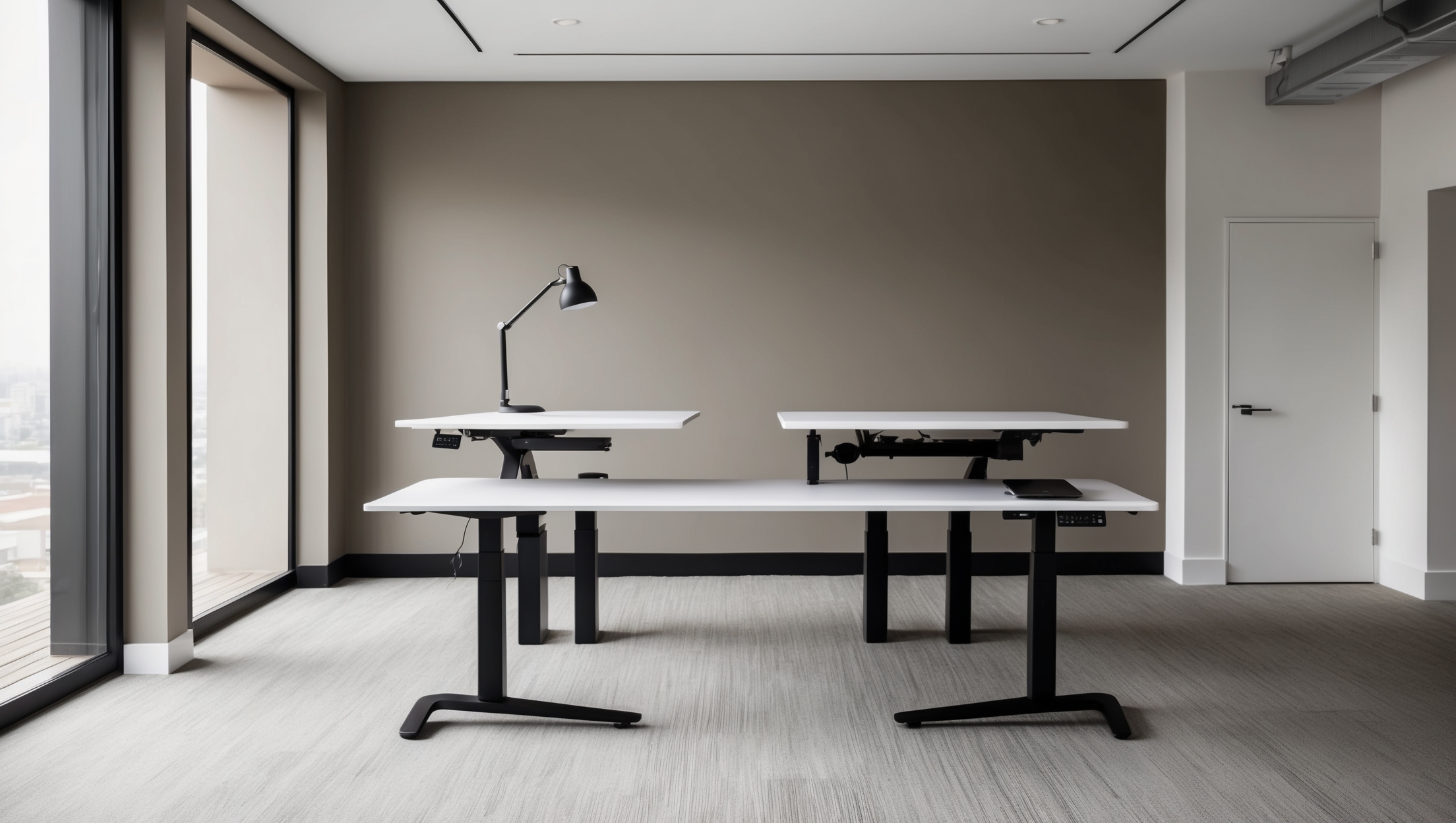 Höhenverstellbarer Arbeitsplatz – Büromöbel kaufen | Fenyx Office