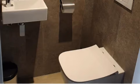 Separate Toilette im Cube Exclusif 14