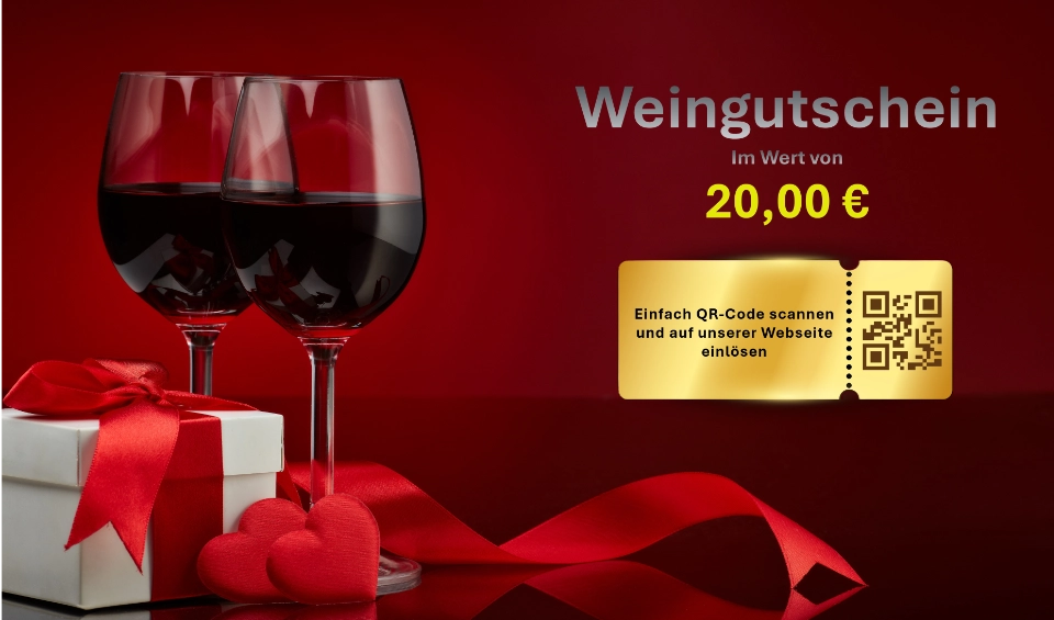Zwei gefüllte Rotweingläser neben einem Geschenk mit rotem Band und zwei roten Herzen, daneben ein Weingutschein im Wert von 20 Euro mit QR-Code zum Einlösen.