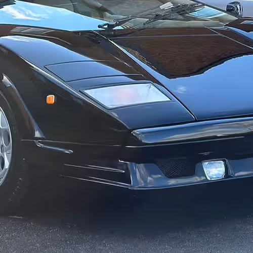 Black detailed car 
