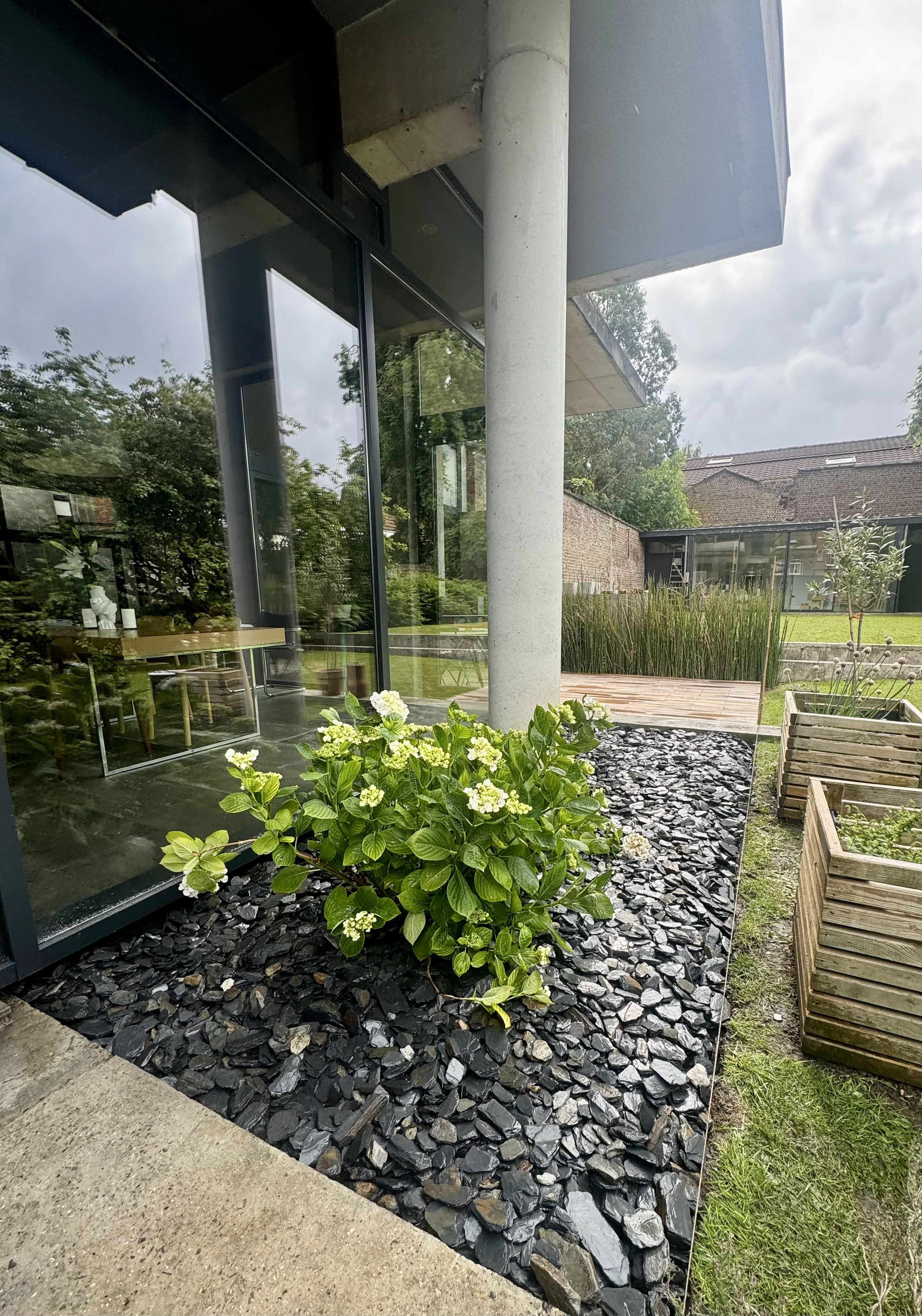 Hem décoration allée et chemin pour jardin luxe au rateau vert