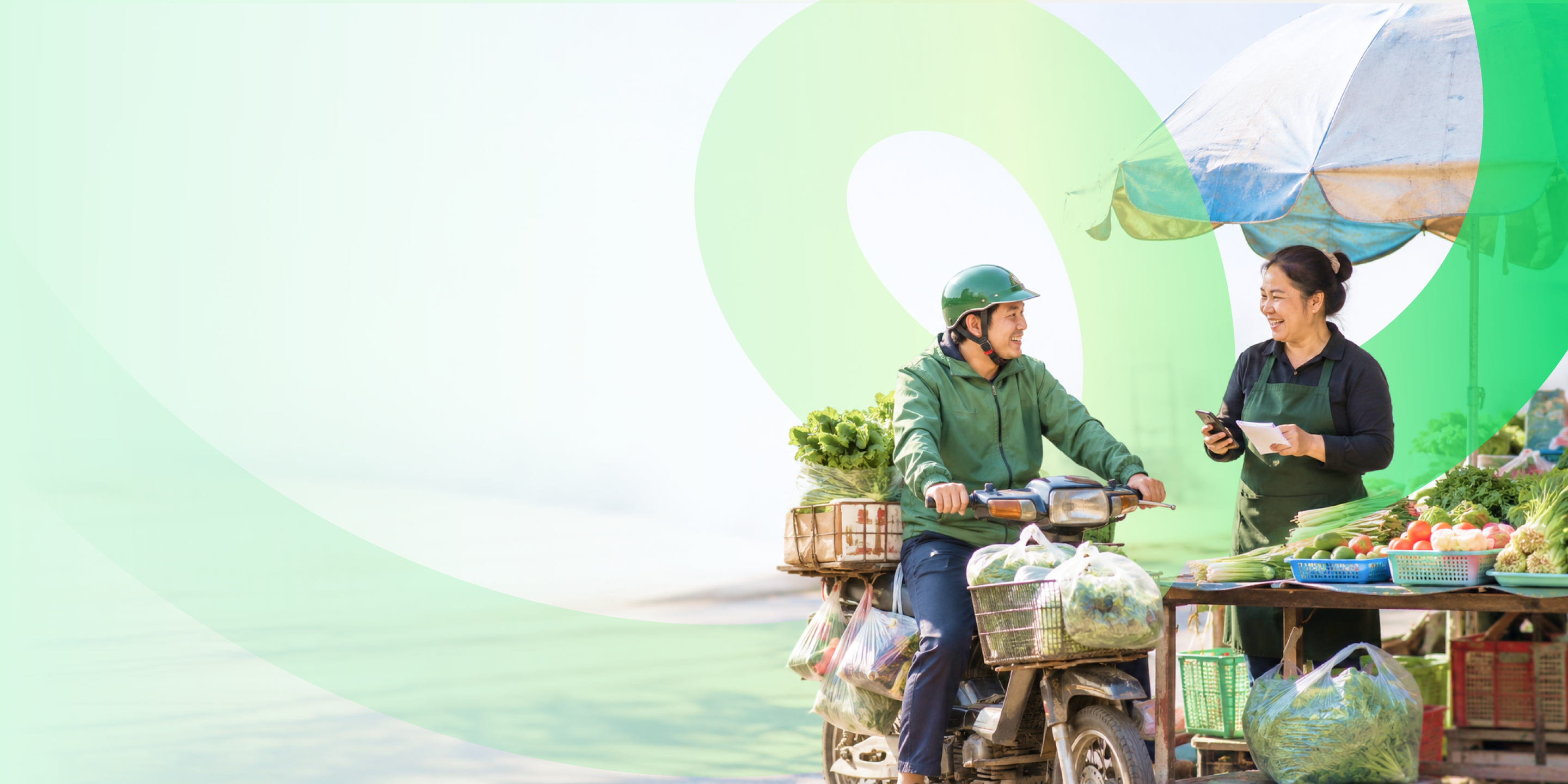 Khách hàng đăng ký vay EVO Money trên điện thoại