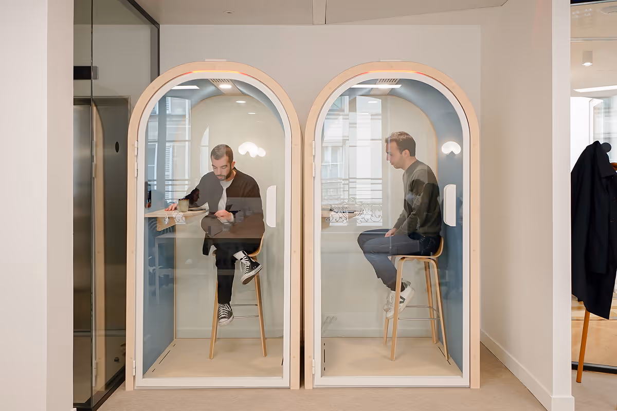 Intérieur bureau opéré – Paris