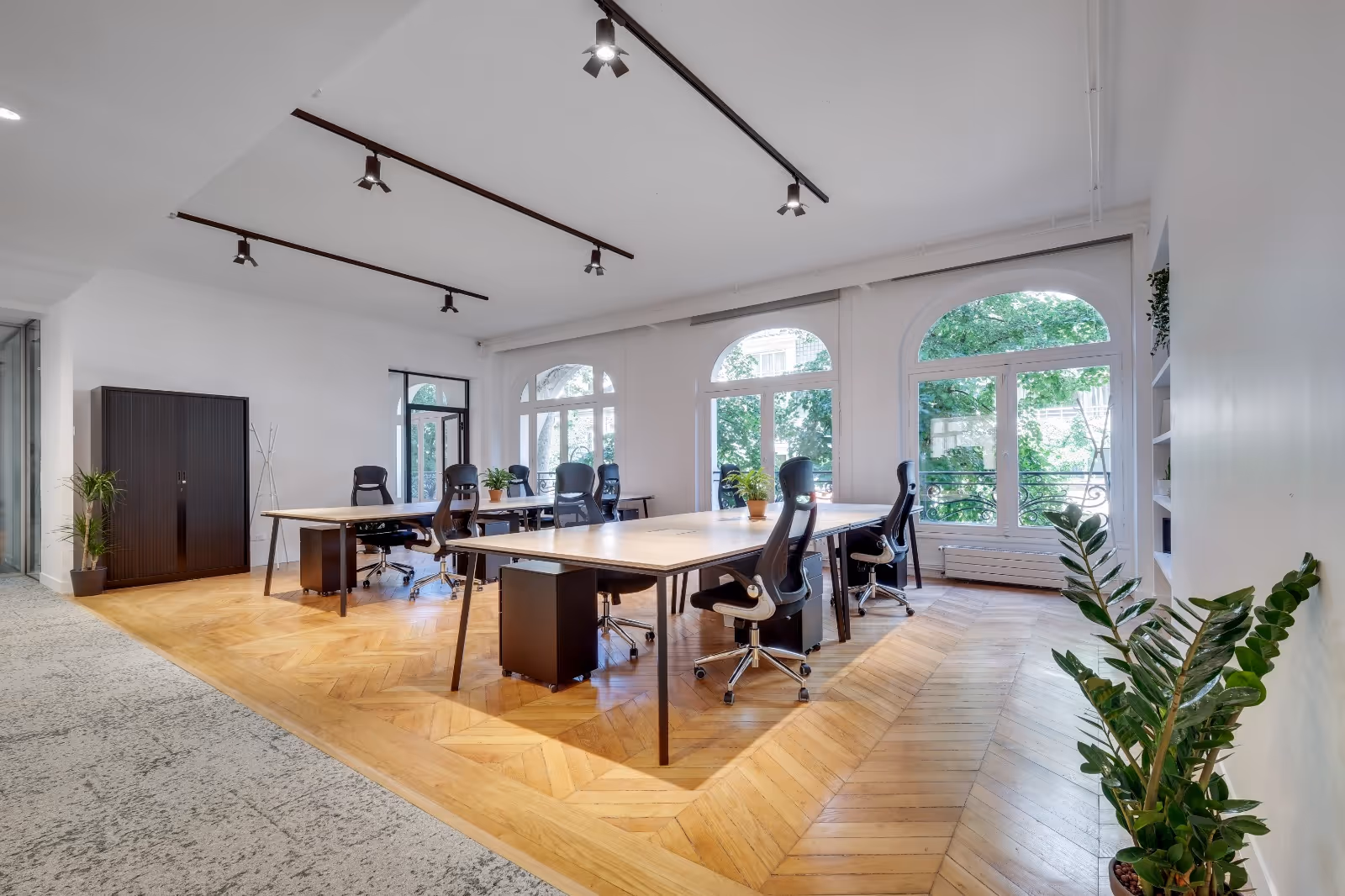 Intérieur bureau opéré – Paris