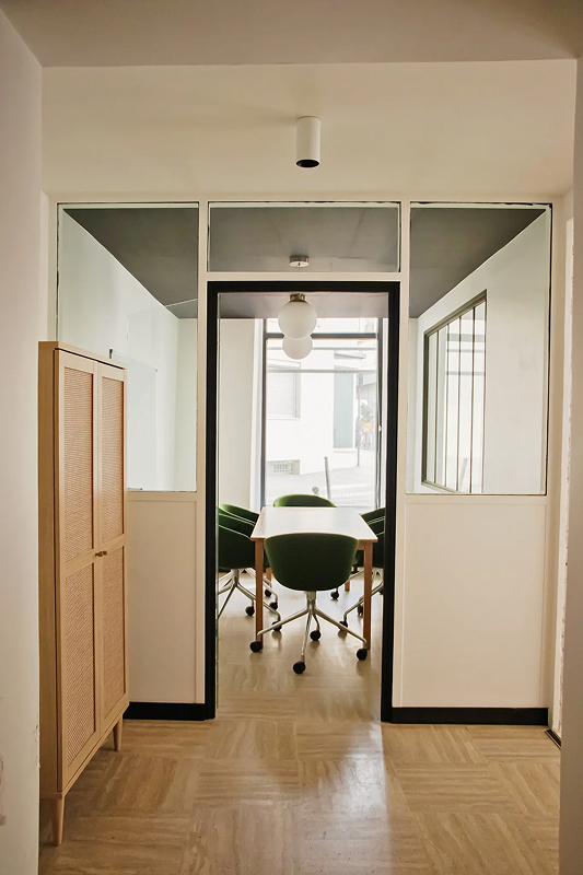 Bureau privatif avec services – 14 Rue Thorel