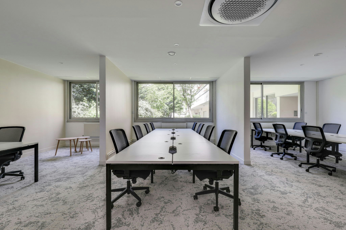 Bureau privatif avec services – 22 Avenue de Saint-Ouen