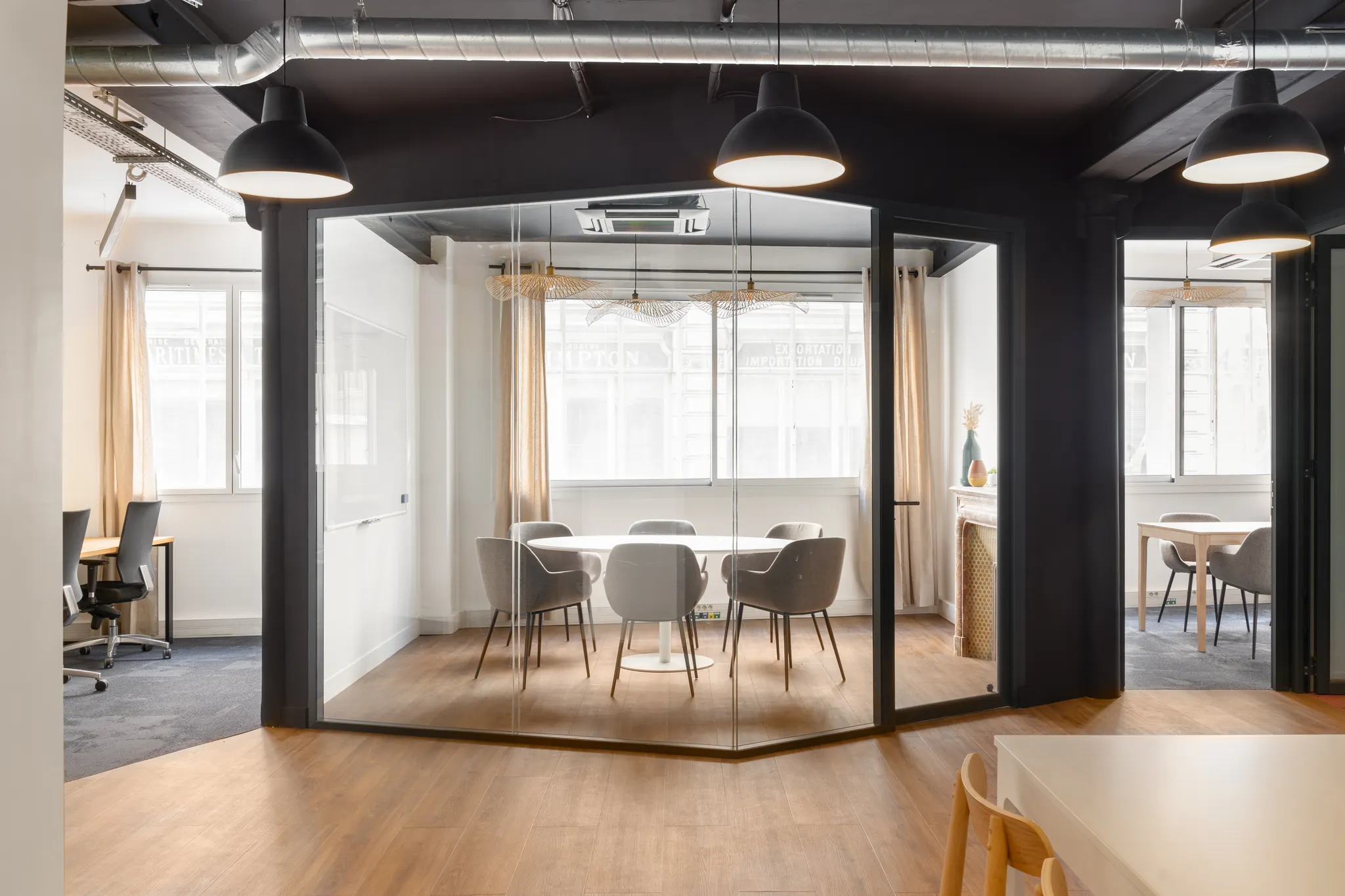 Intérieur centre de coworking – Paris