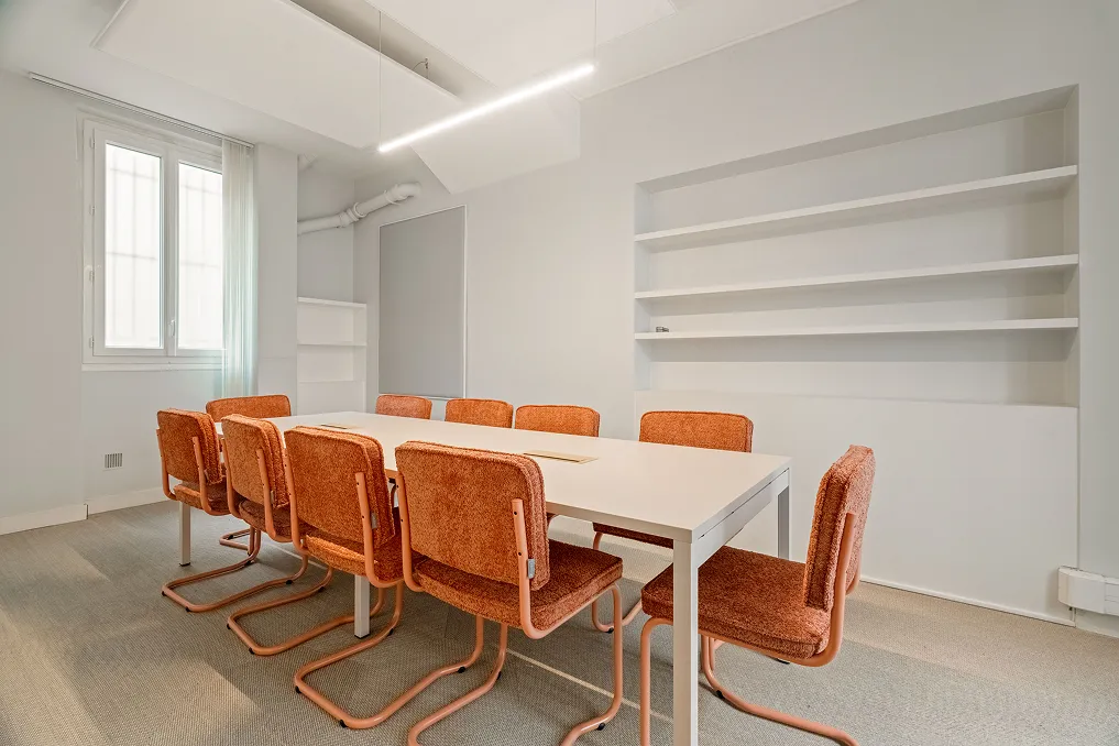 Bureau privatif avec services – 19 Rue du Rocher