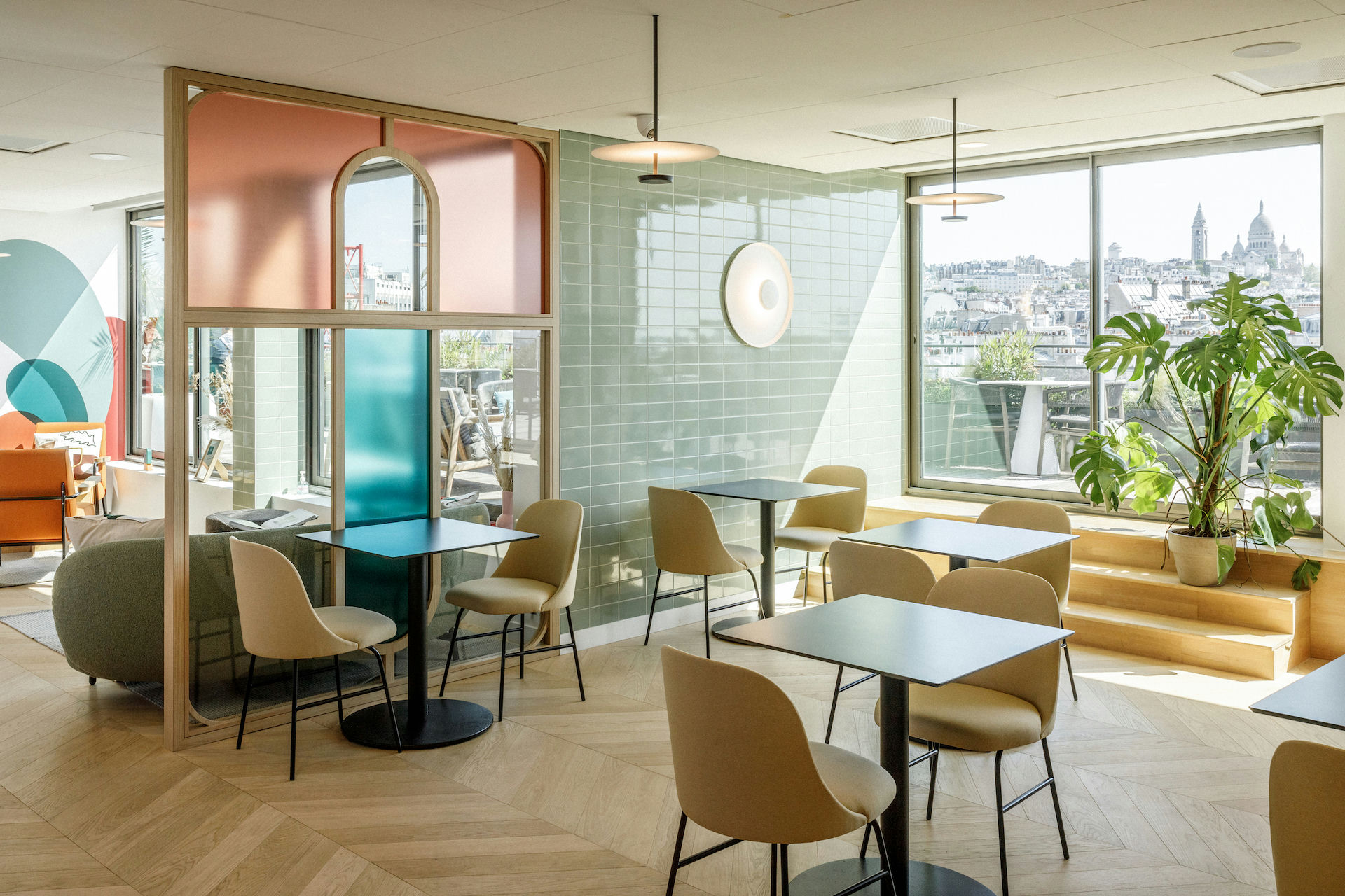 Ambiance de travail – 81 Rue de Clichy