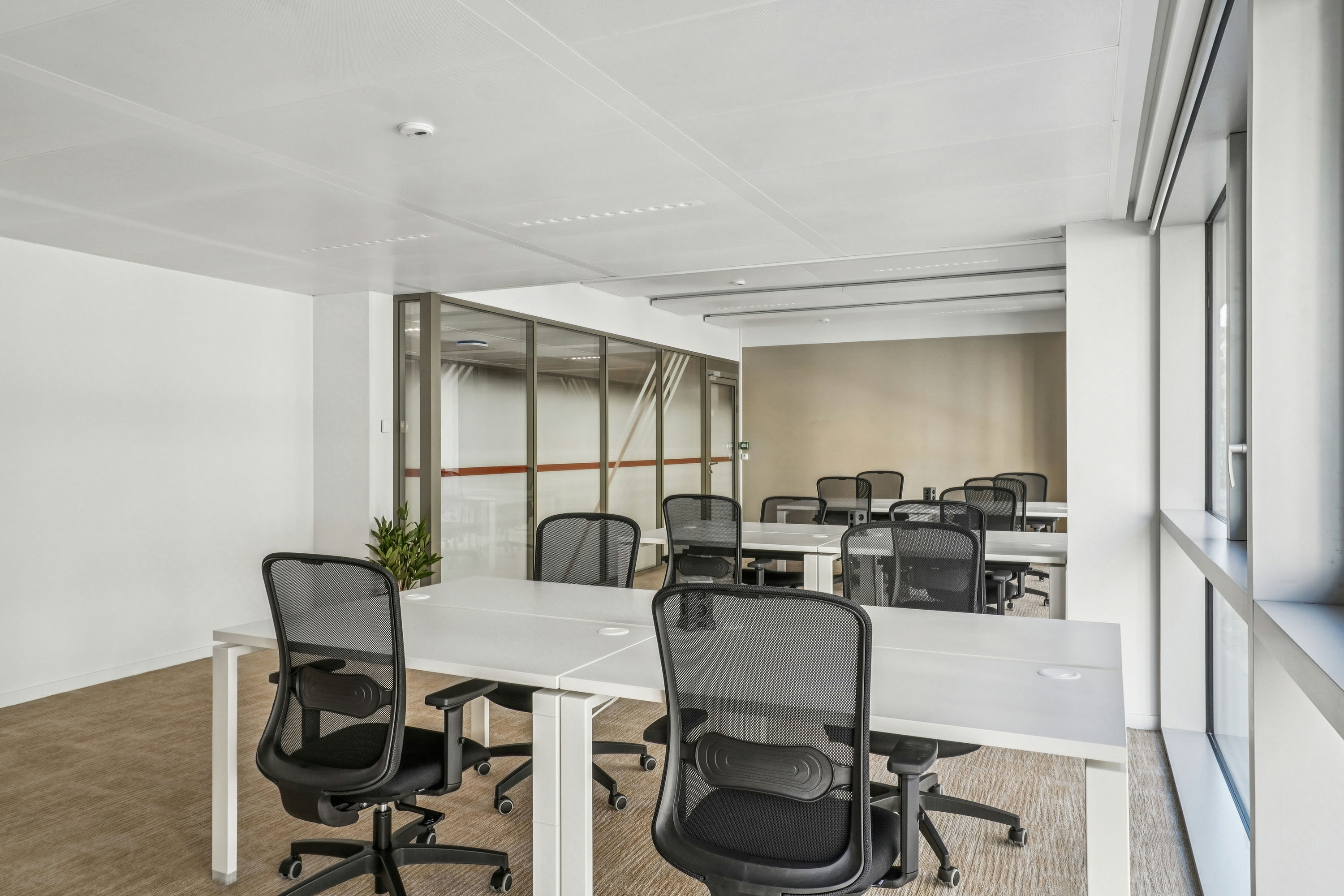 Ambiance de travail – 16 Rue Juliette Récamier