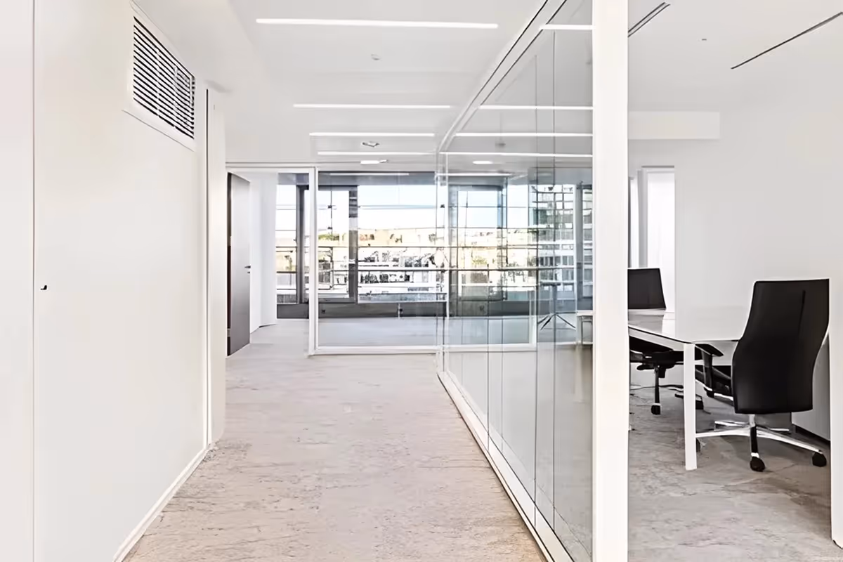 Bureau privatif avec services – 121 Avenue de Malakoff