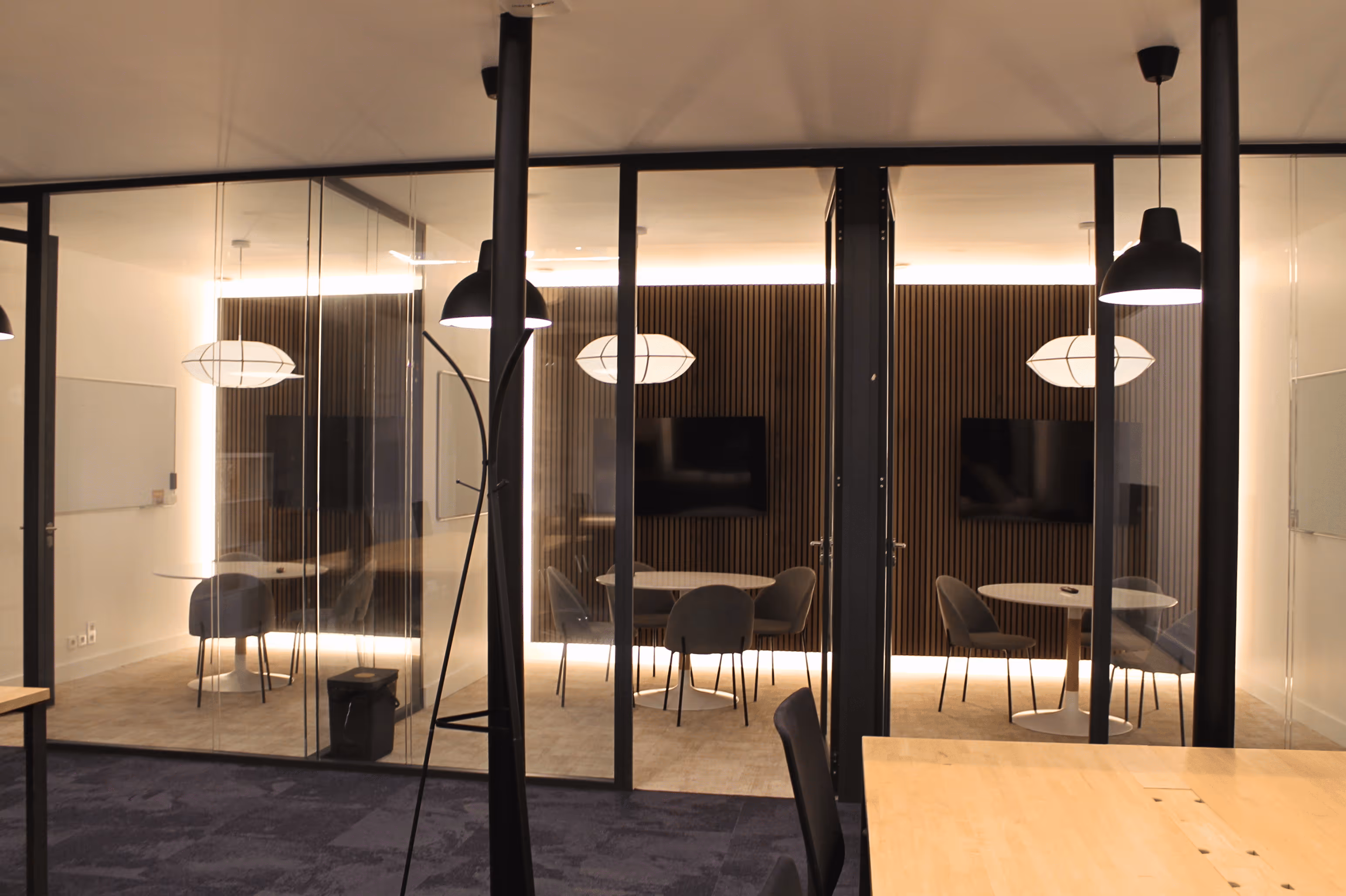 Bureau privatif avec services – 45 Rue des Petites Écuries