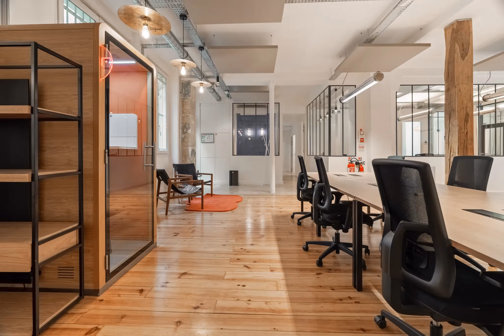 Ambiance de travail – 8 Rue de Paradis