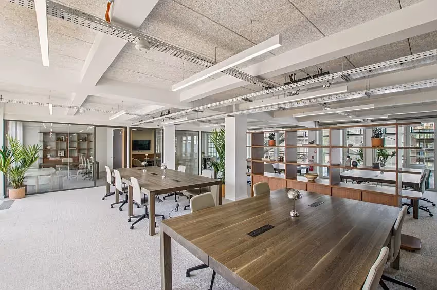 Location Bureau opéré – 206 Rue La Fayette