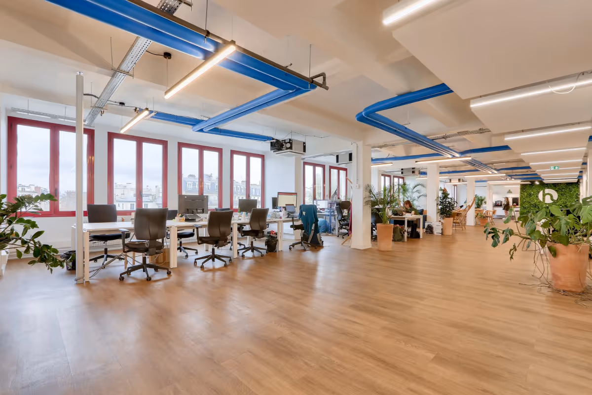 Intérieur bureau opéré – Paris