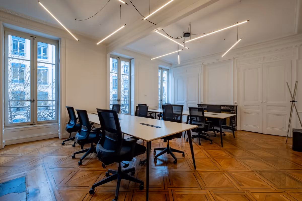 Intérieur bureau opéré – Lyon
