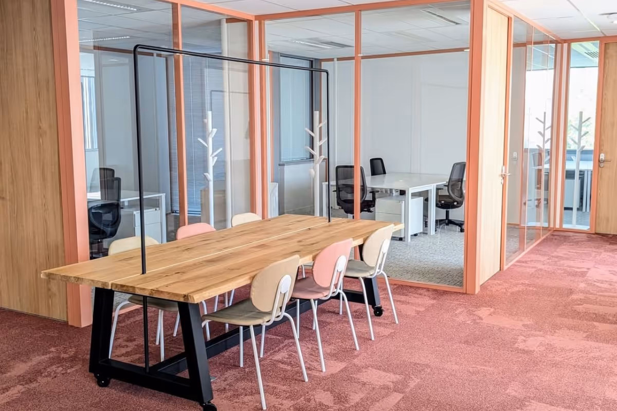 Bureau privatif avec services – 18 Rue du Général Mouton-Duvernet