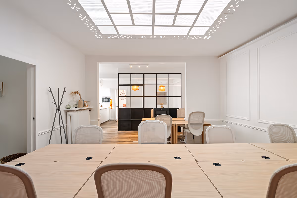 Location Bureau opéré – 62 Rue Blanche