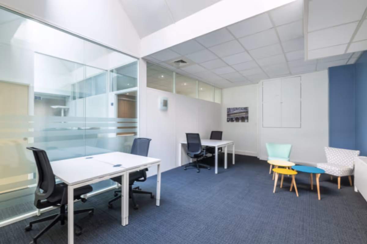 Ambiance de travail – 28 Rue de l'Amiral Hamelin