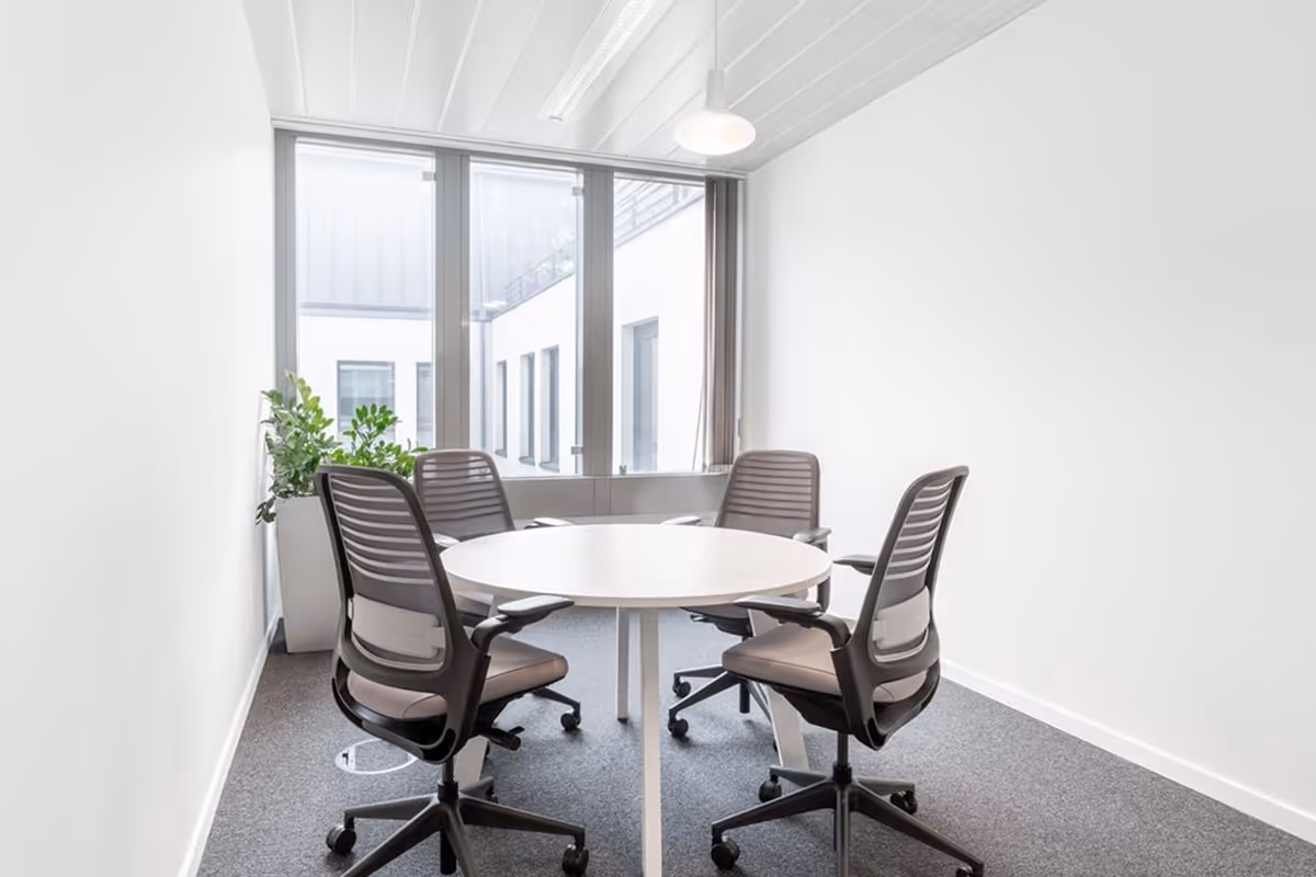 Bureau privatif avec services – 73 Rue de Vaugirard