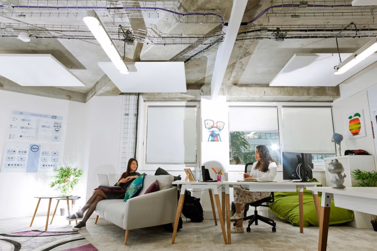 Bureau privatif avec services – 41 Rue Camille Desmoulins
