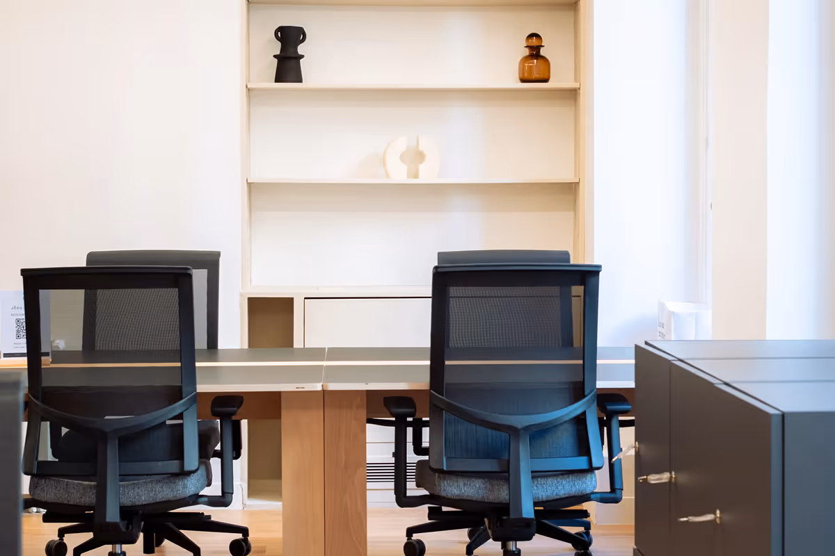 Ambiance de travail – 5 Rue Blanche
