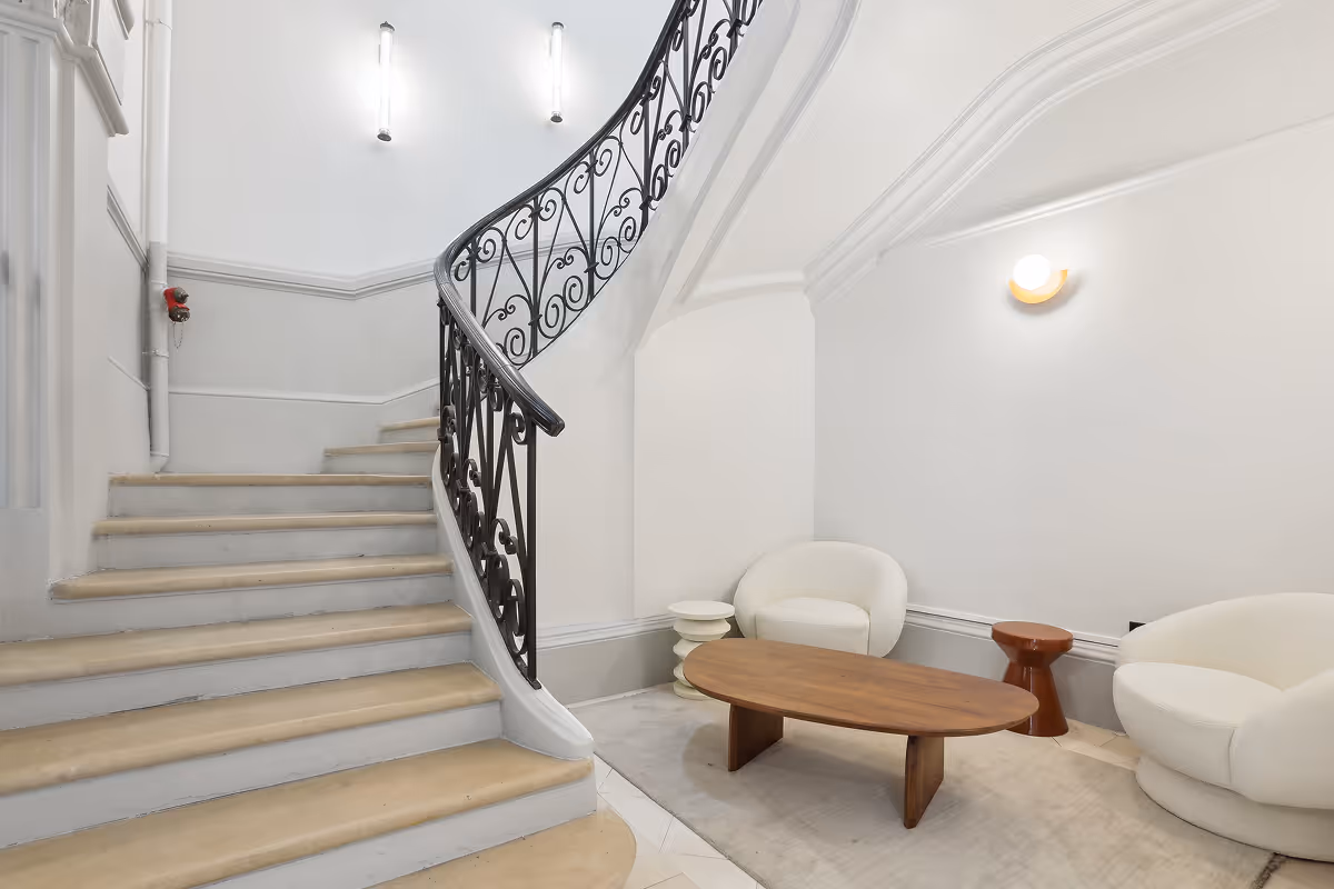 Bureau privatif avec services – 33 Rue de Châteaudun