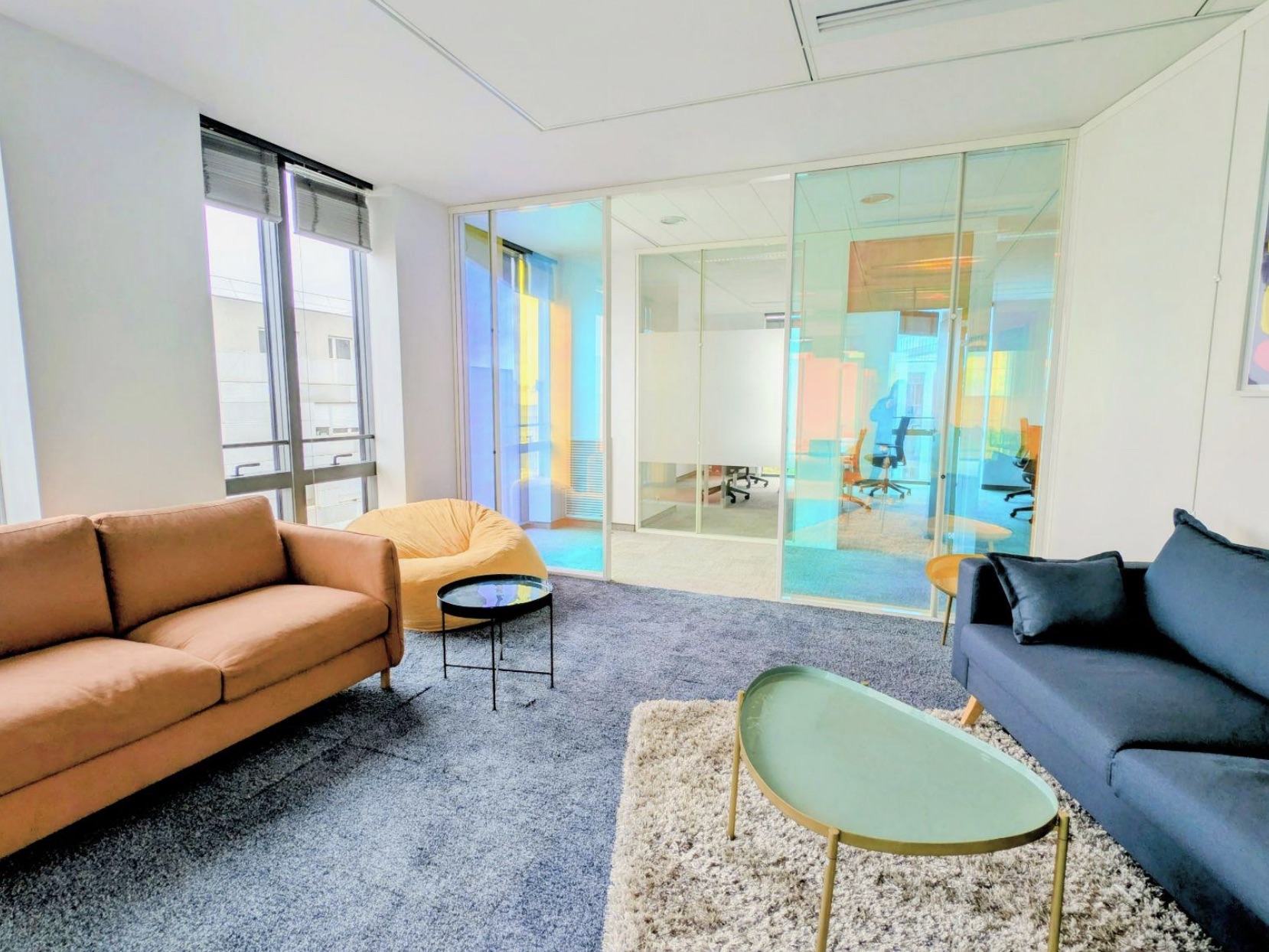 Ambiance de travail – 23-25 Avenue Aristide Briand