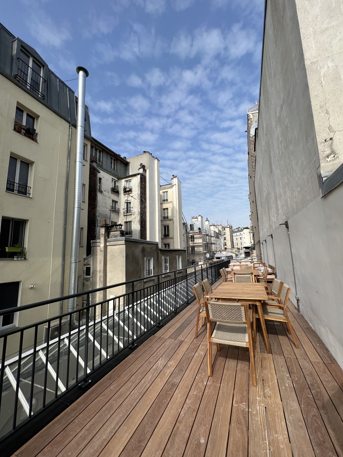 Intérieur bureau opéré – Paris