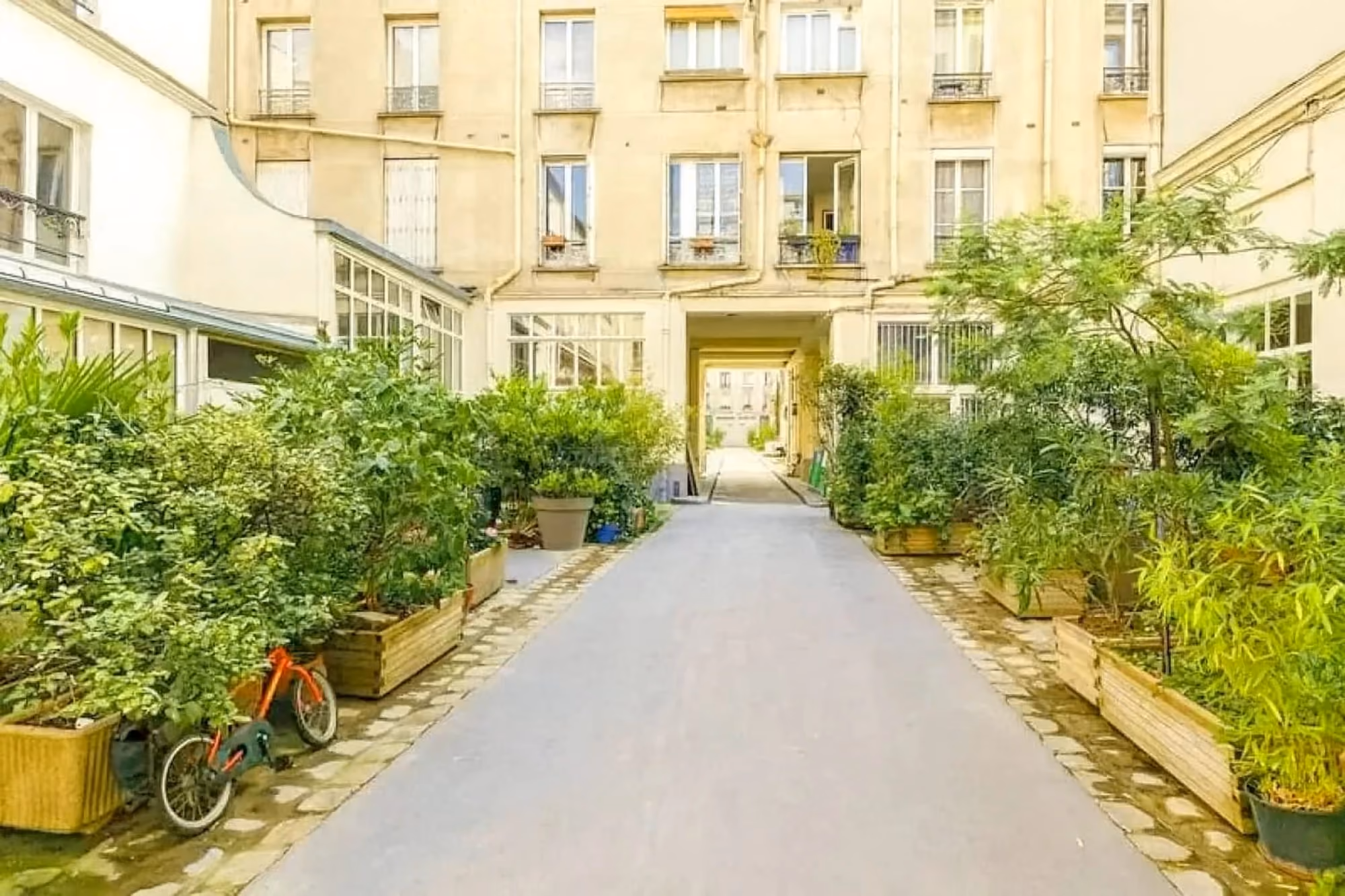 Location Bureau opéré – 156 Rue Oberkampf