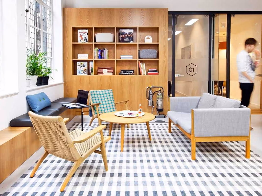 Location Centre de coworking – 54/56 Avenue Hoche