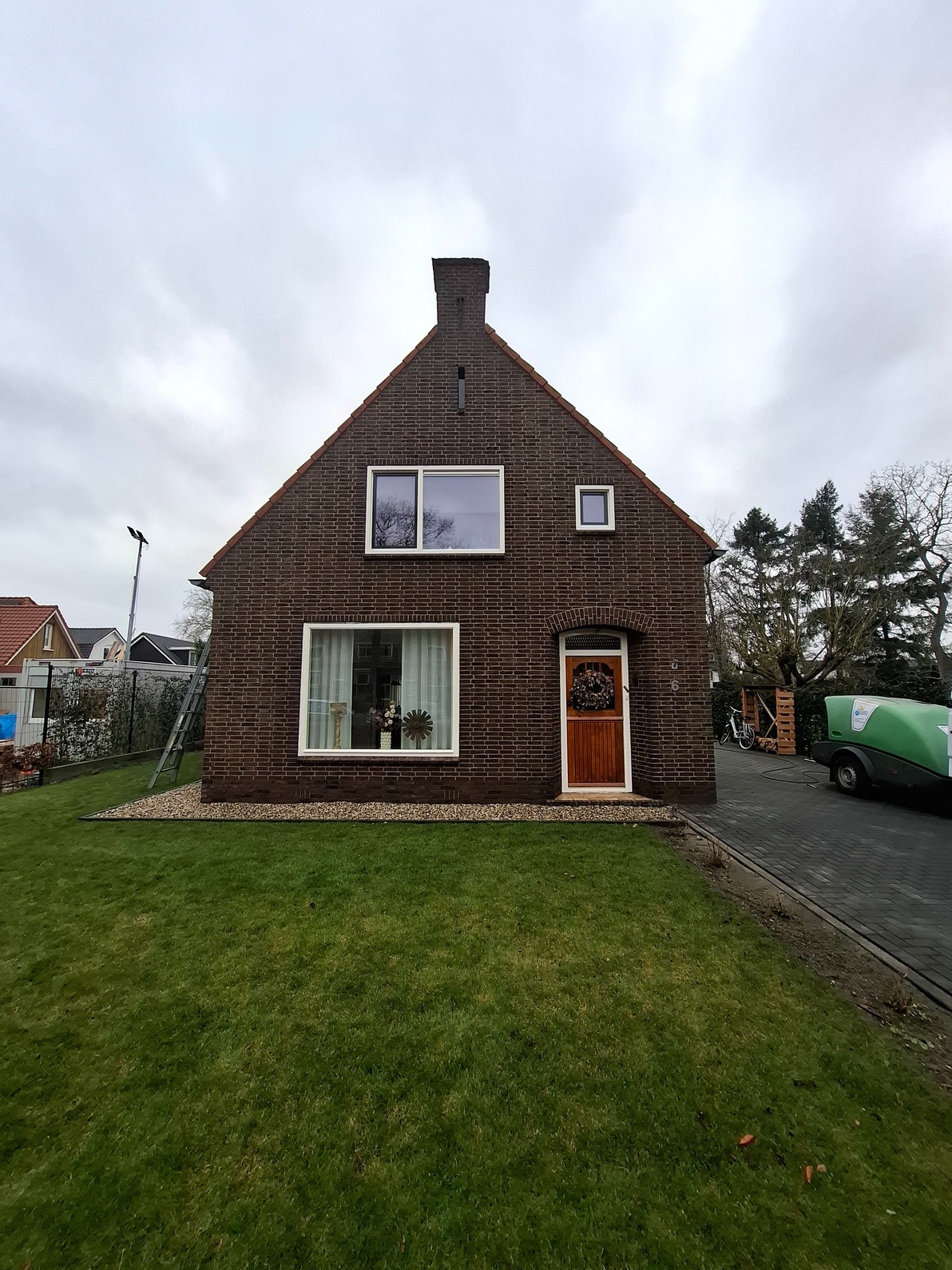 Totaalbeeld woning na reiniging met Blinkend bus