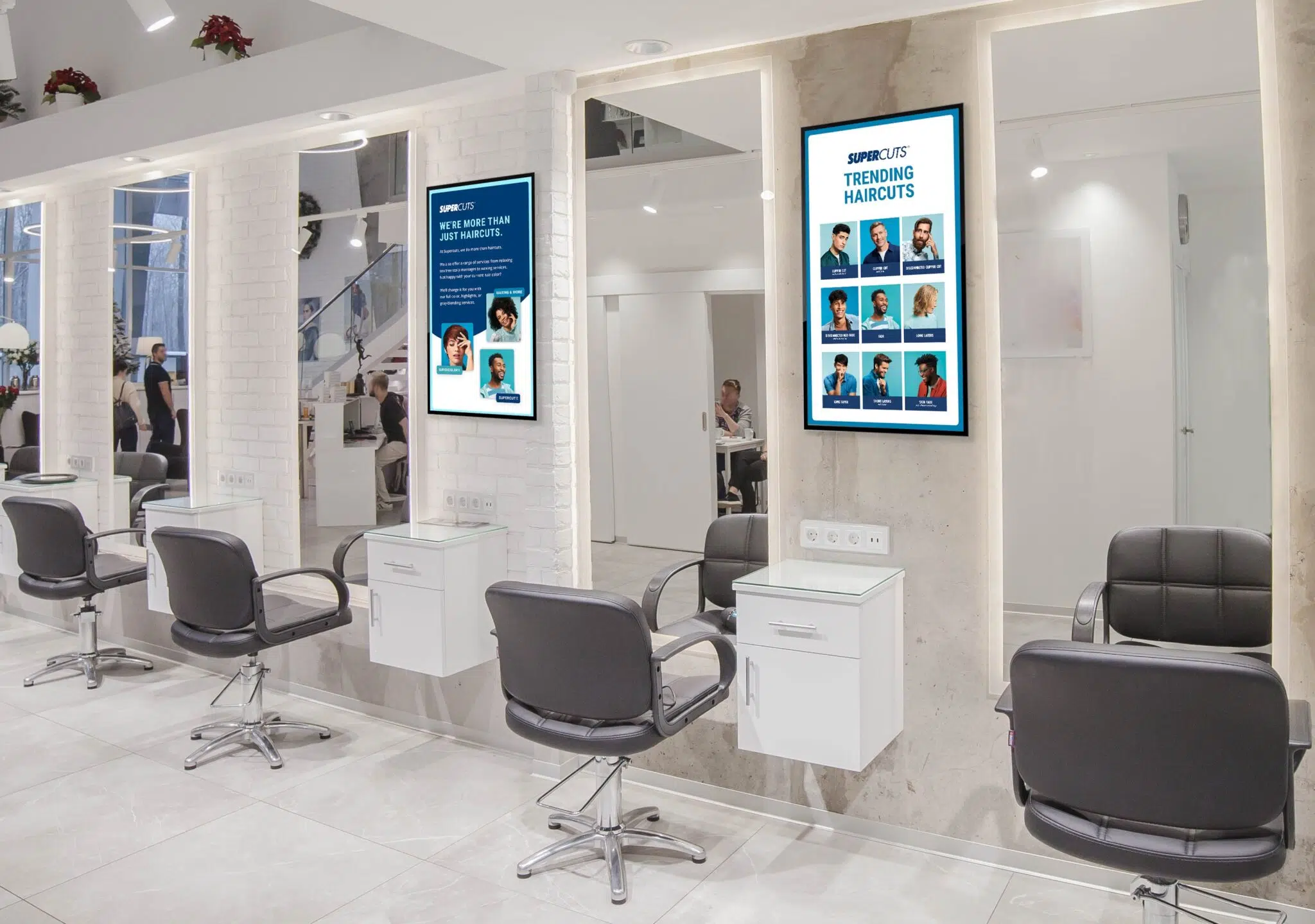 6 Ways Digital Signage Boosts Salon Operations